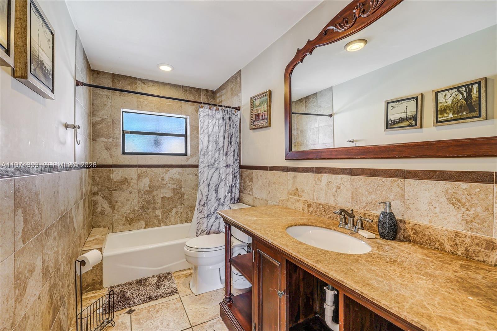 SOUTHERN ESTATES 13TH ADD - Residential