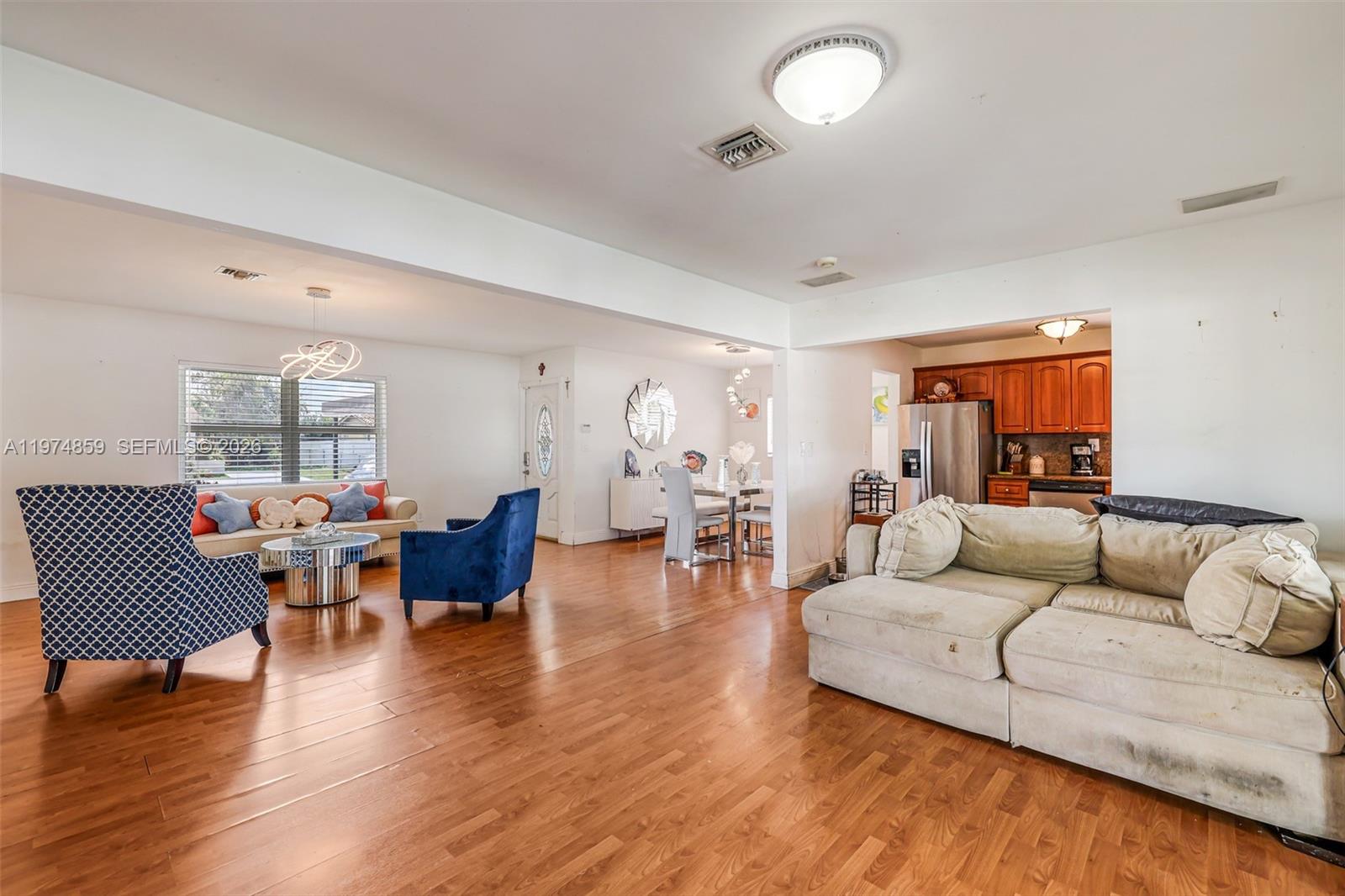 SOUTHERN ESTATES 13TH ADD - Residential