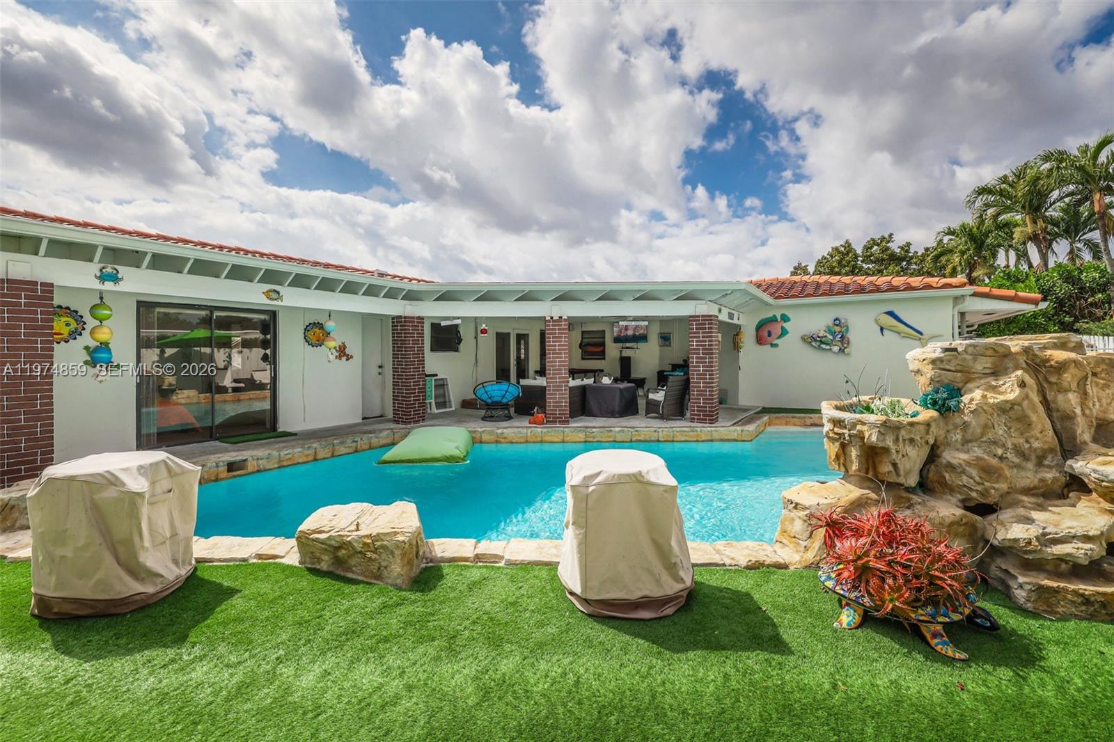 SOUTHERN ESTATES 13TH ADD - Residential