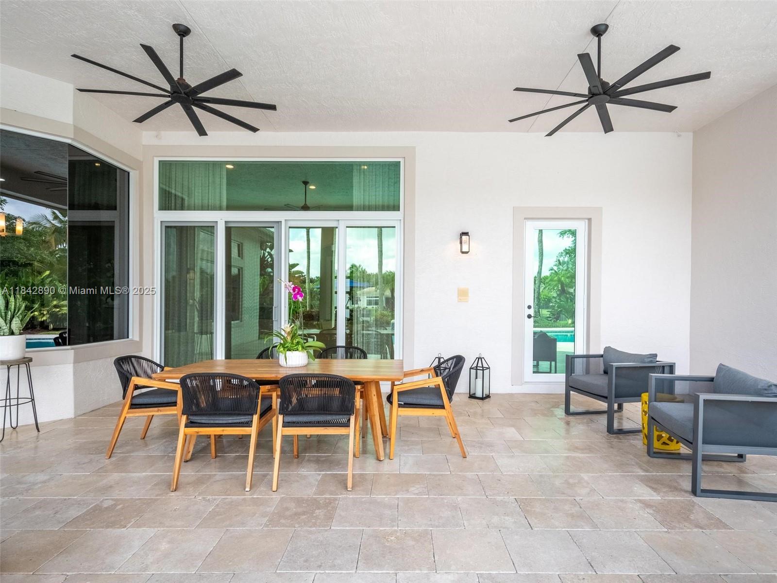 RIVERSTONE - Residential