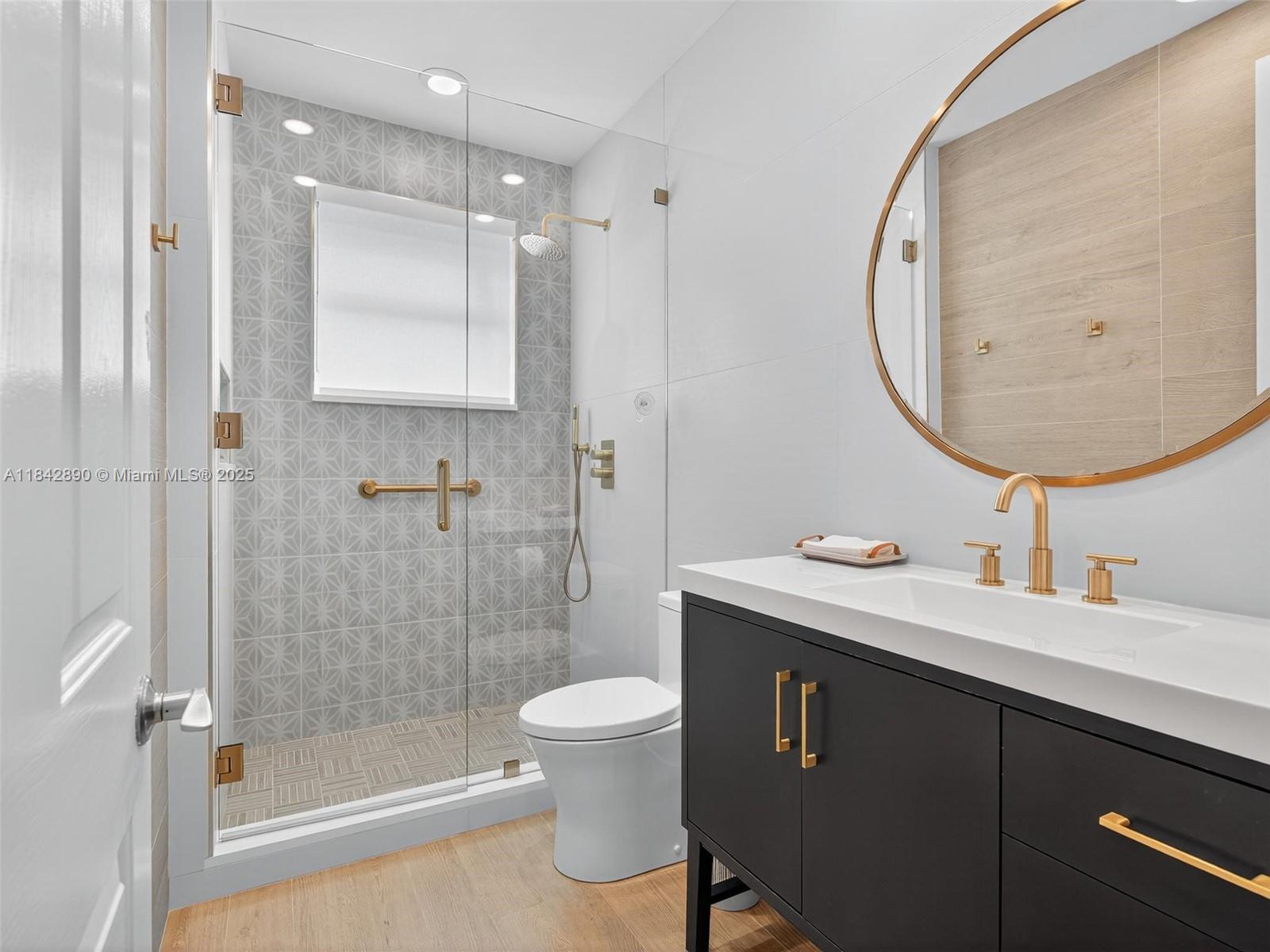 RIVERSTONE - Residential