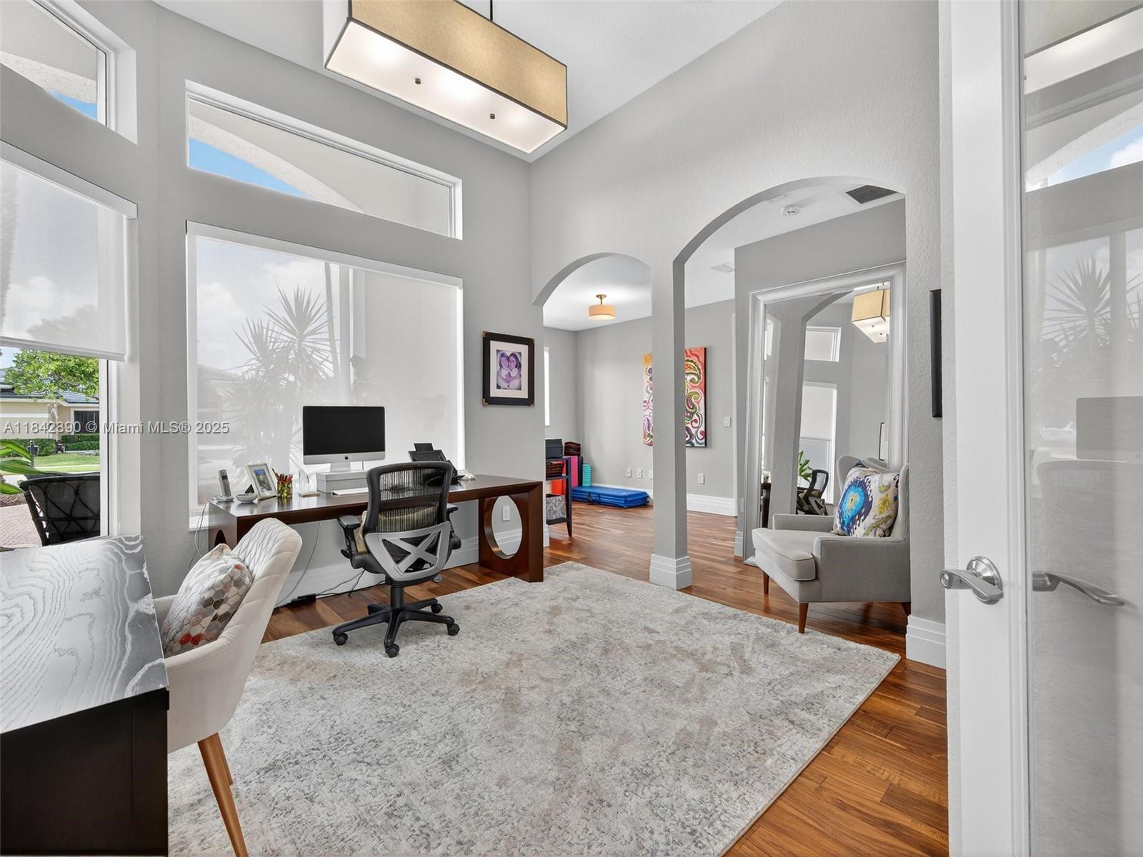 RIVERSTONE - Residential