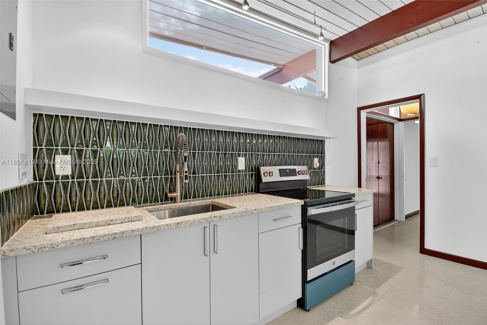 PROGRESSO - Residential Lease