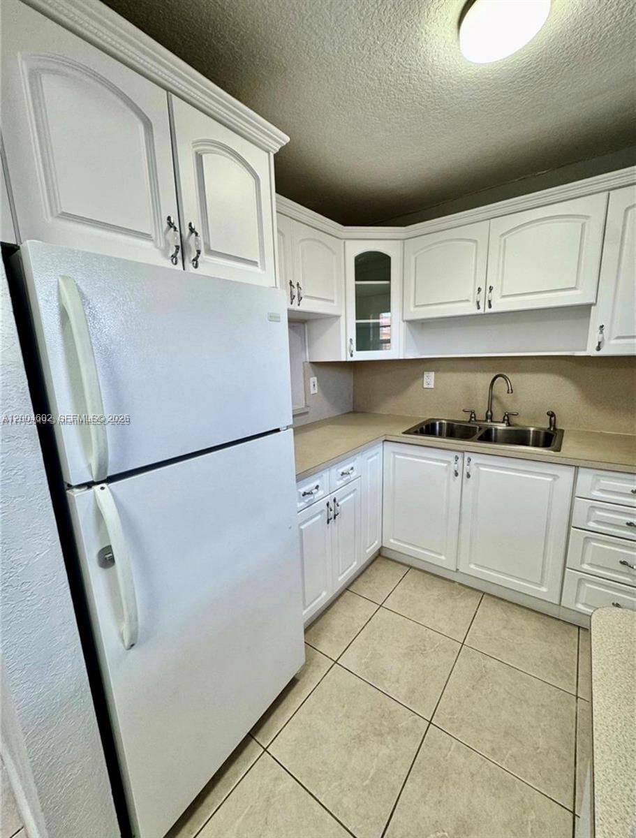 1855 W 60th St 446