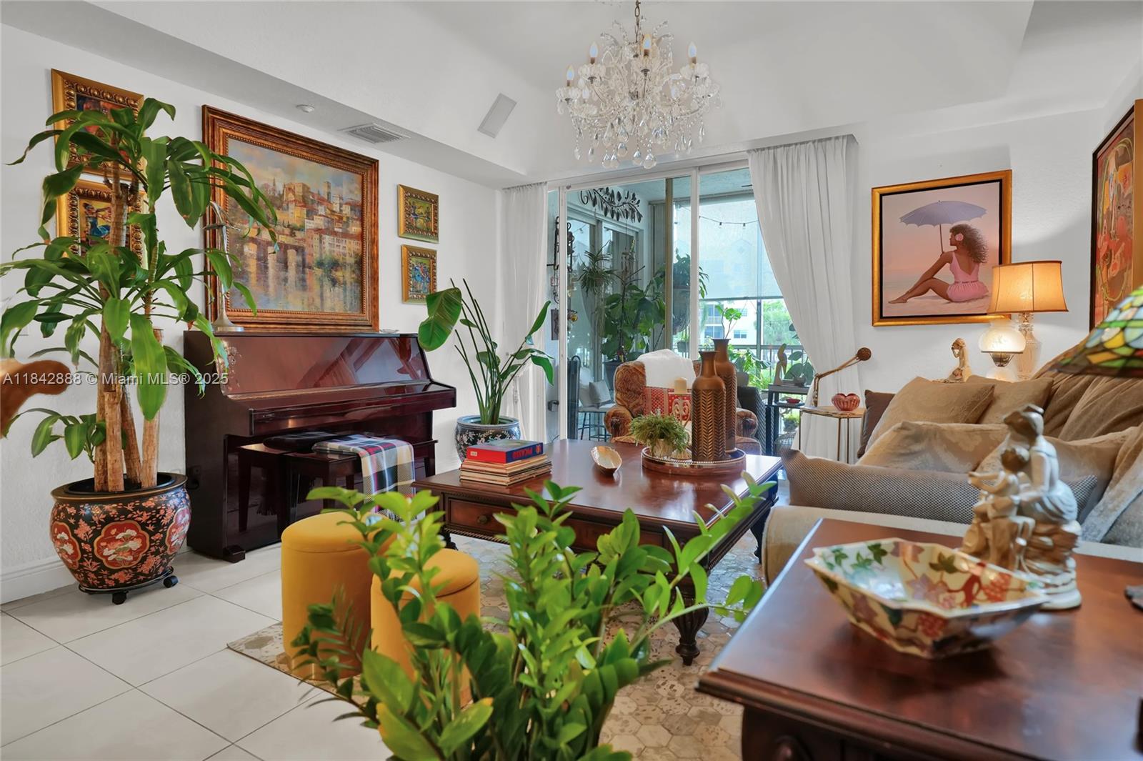 10720 NW 66th St xxx, Doral, FL, 33178/$535,000 4 10720 NW 66th St xxx