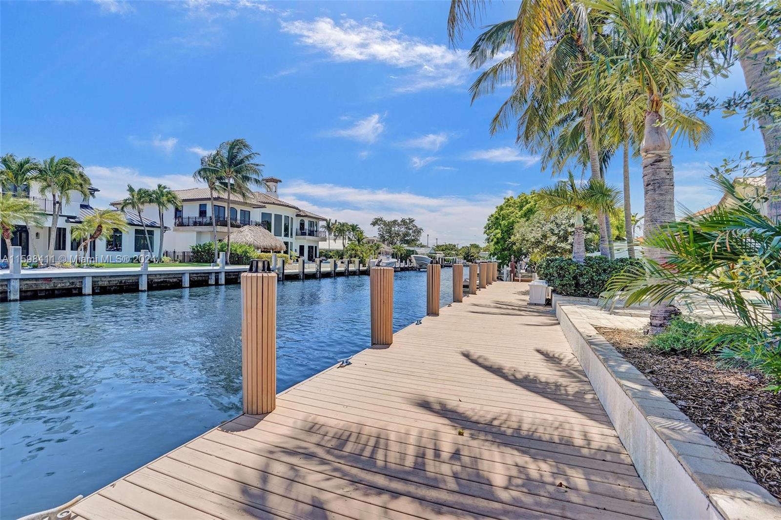 CORAL RIDGE COUNTRY CLUB - Residential