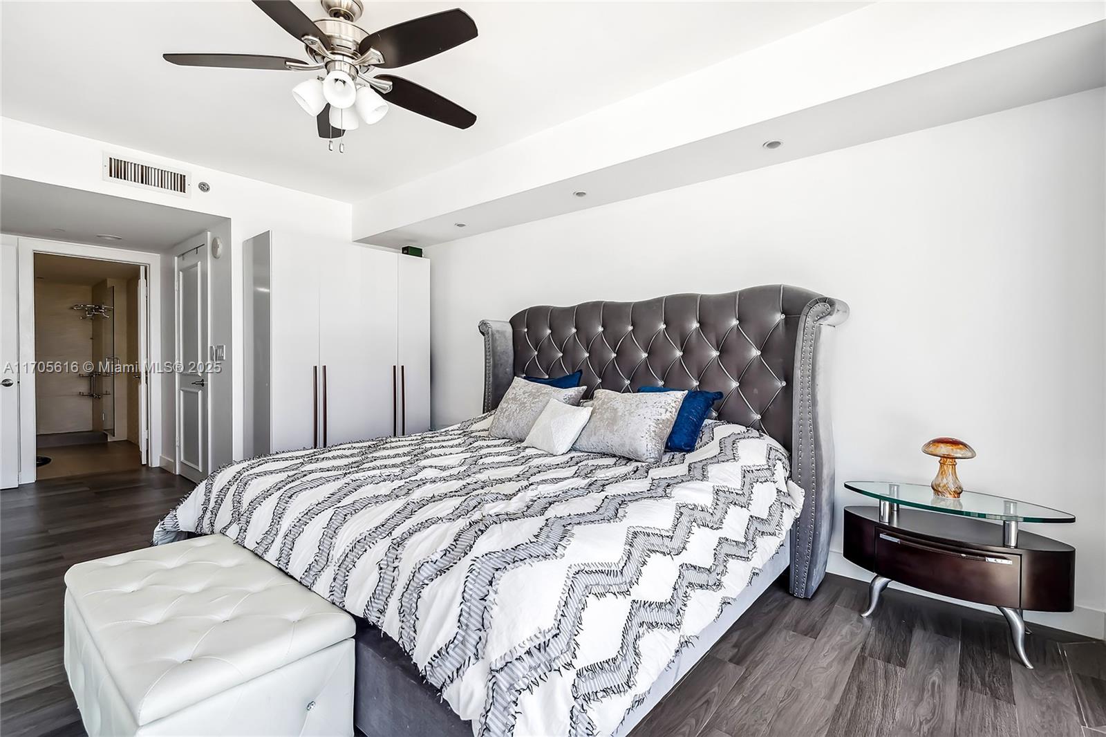 BEACH CLUB THREE CONDO - Residential