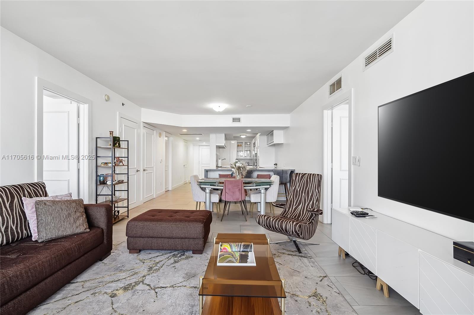 1800 S Ocean Dr 2208