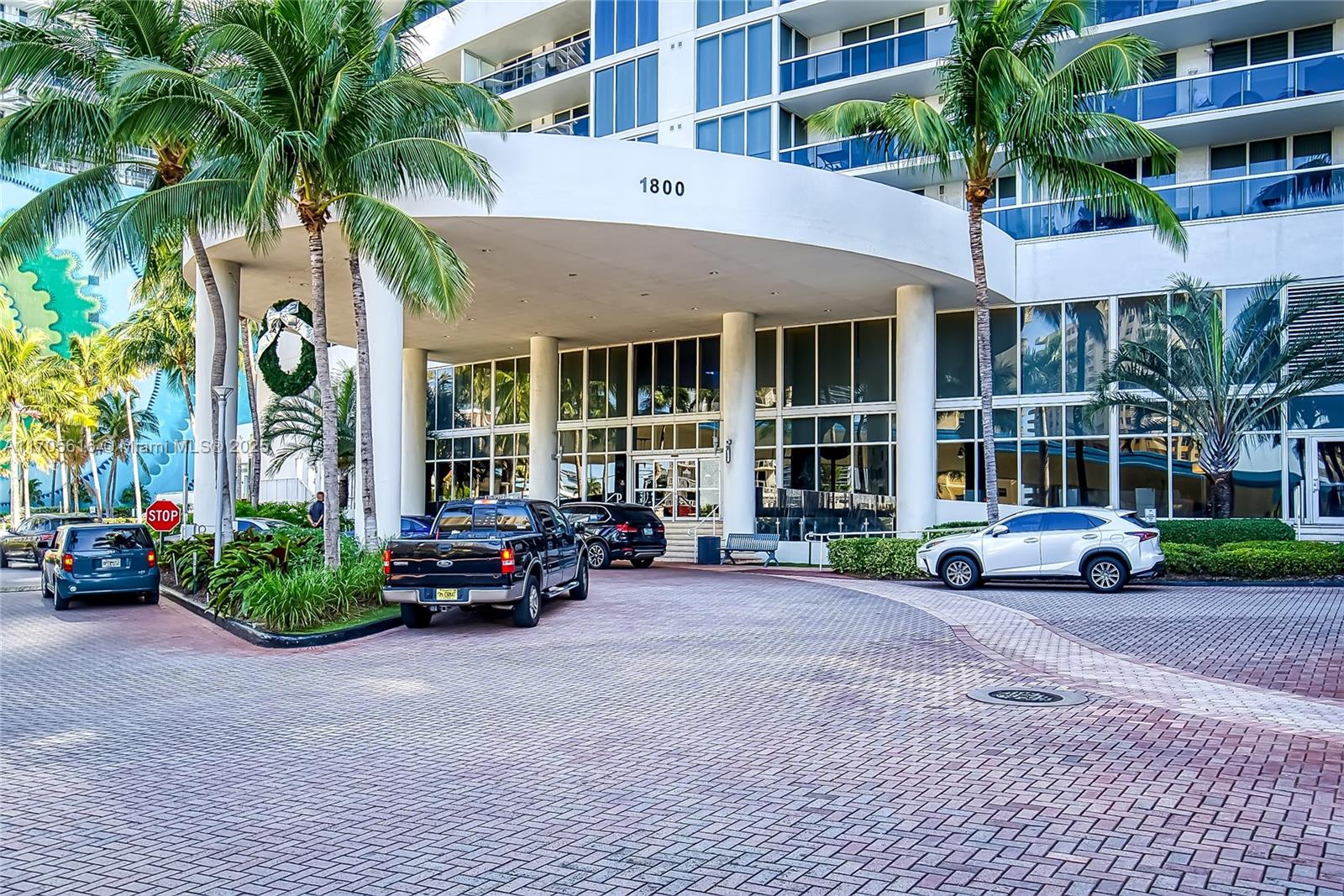 BEACH CLUB THREE CONDO - Residential