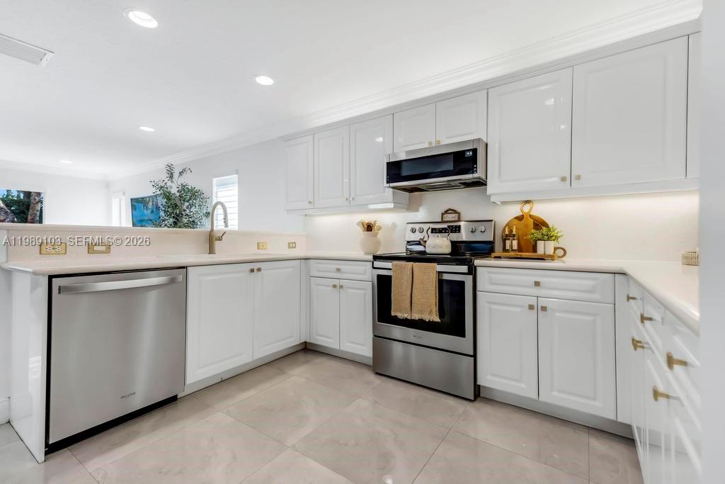 Silver Isles - Residential