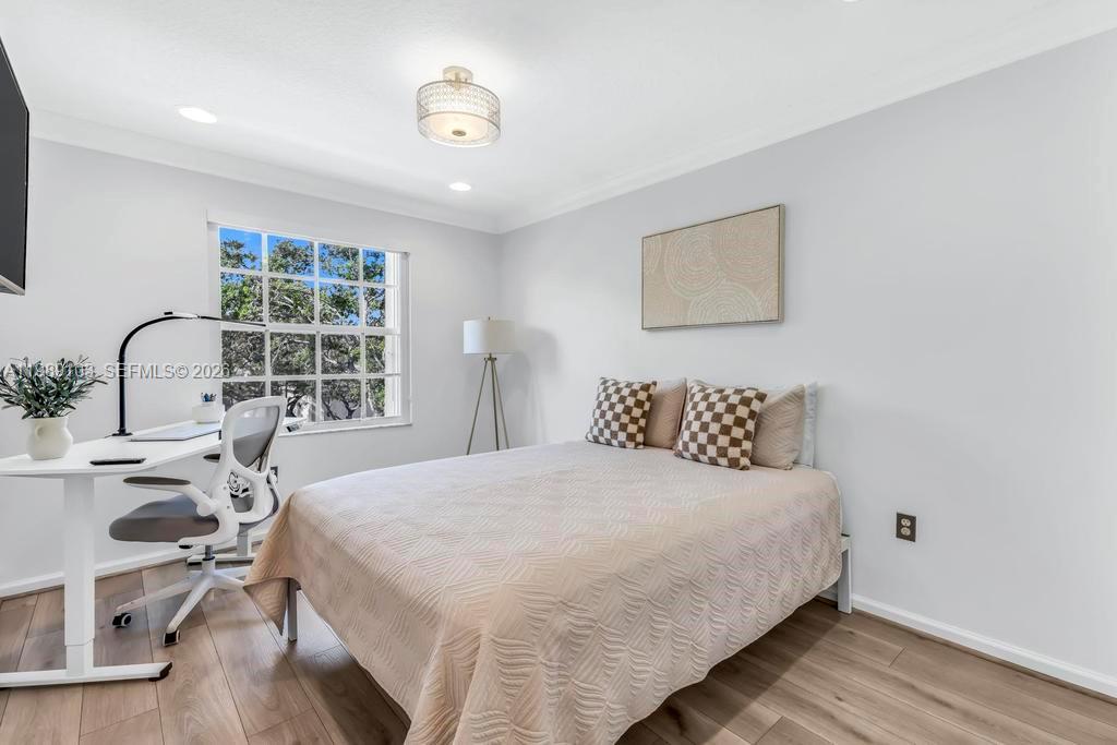 Silver Isles - Residential