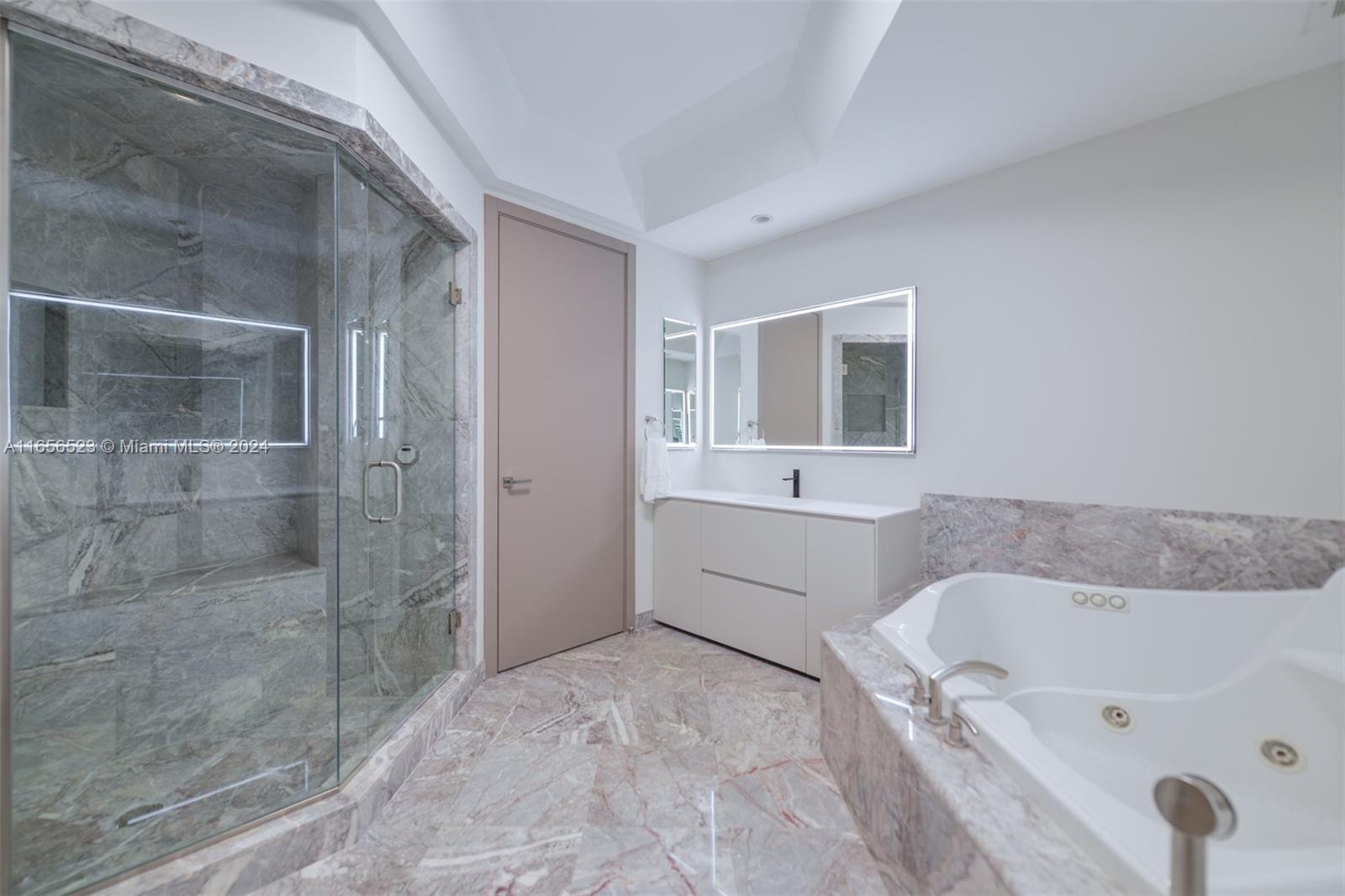 TURNBERRY OCEAN COLONY NO - Residential