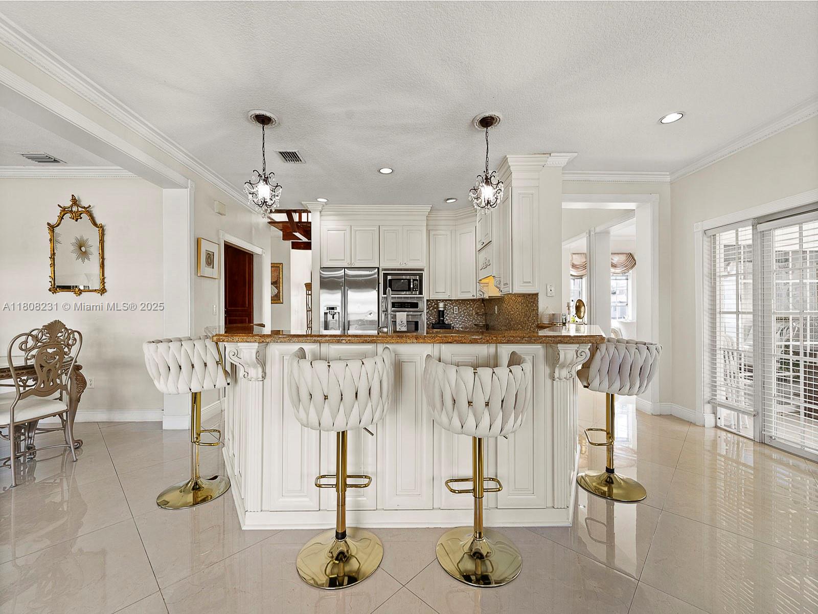 HAMMOCKS SHORES 2ND ADDN - Residential