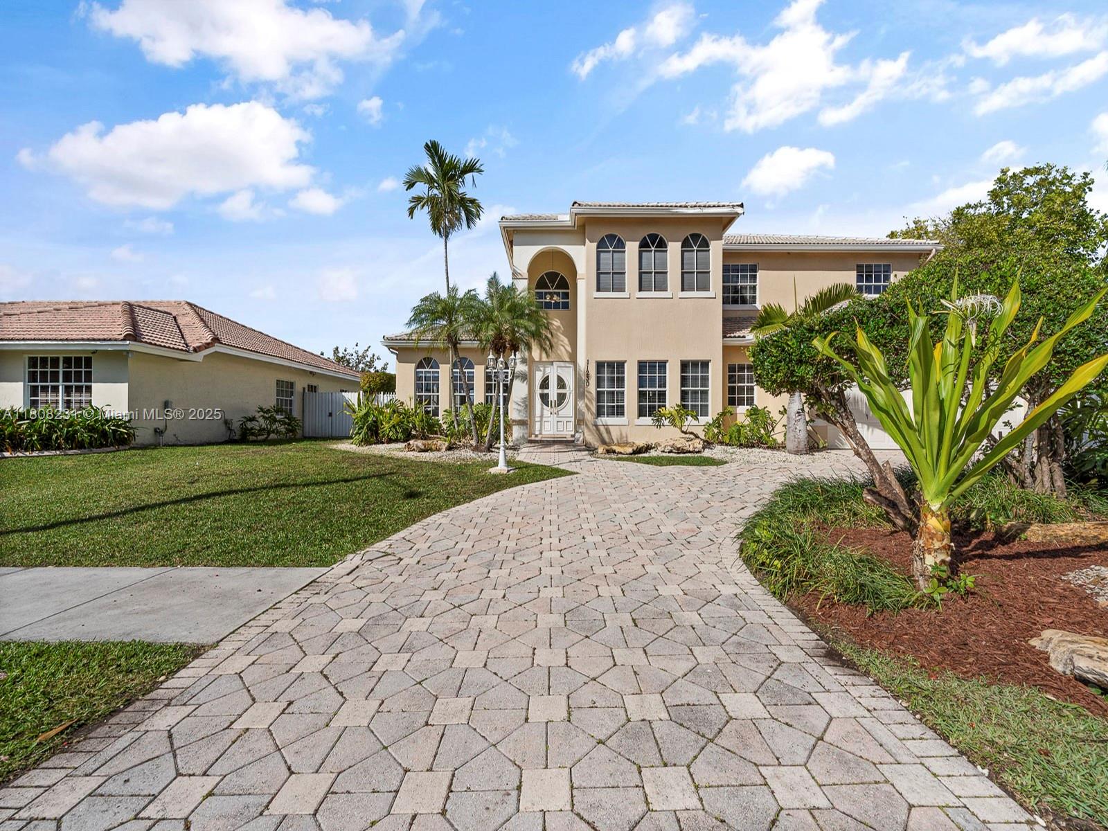 HAMMOCKS SHORES 2ND ADDN - Residential