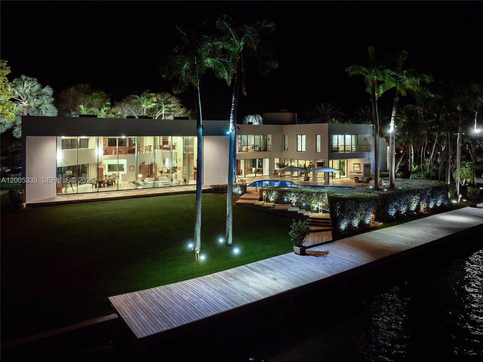 TROPICAL ISLE HOMES RESUB - Residential