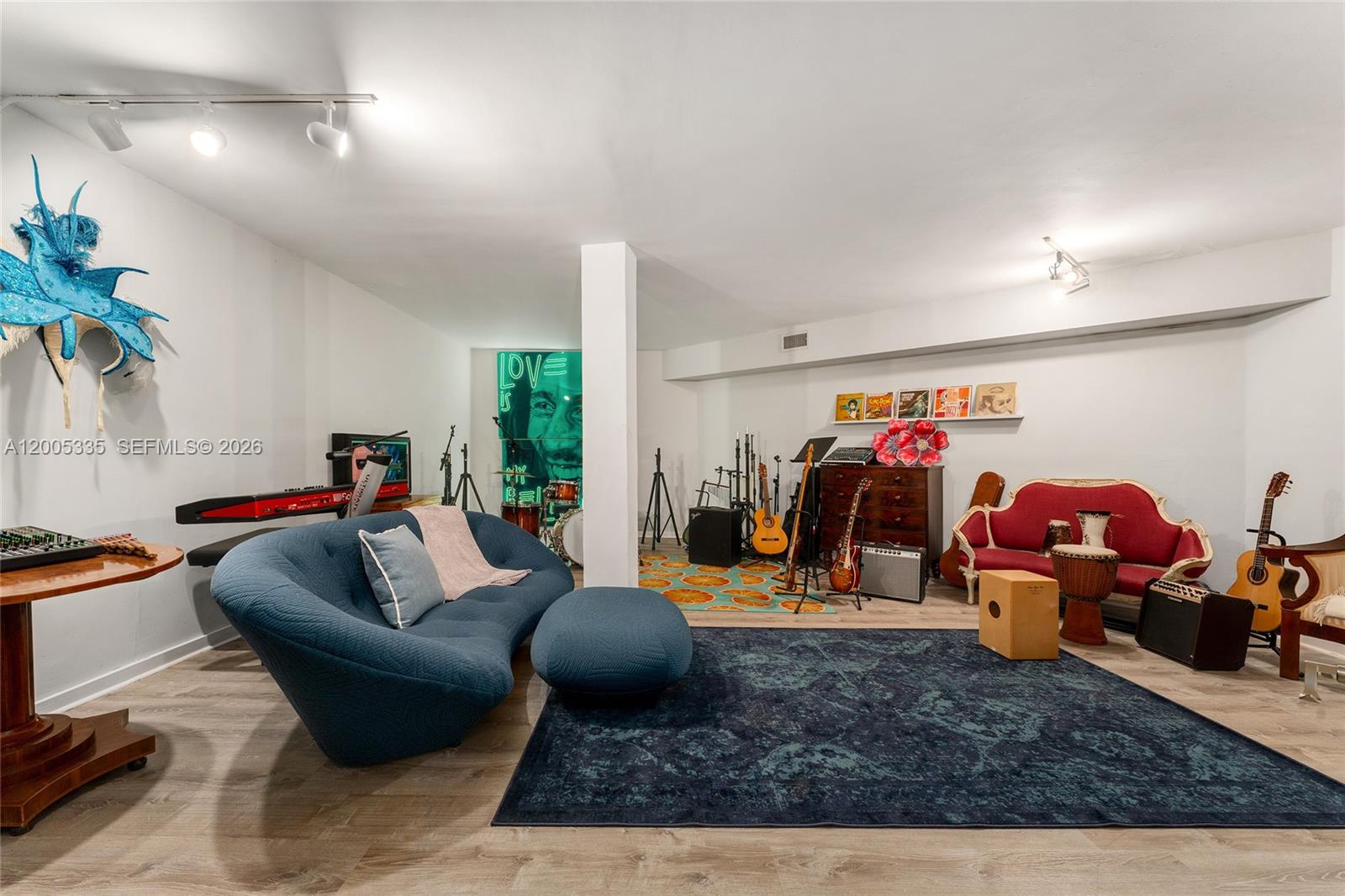 TROPICAL ISLE HOMES RESUB - Residential