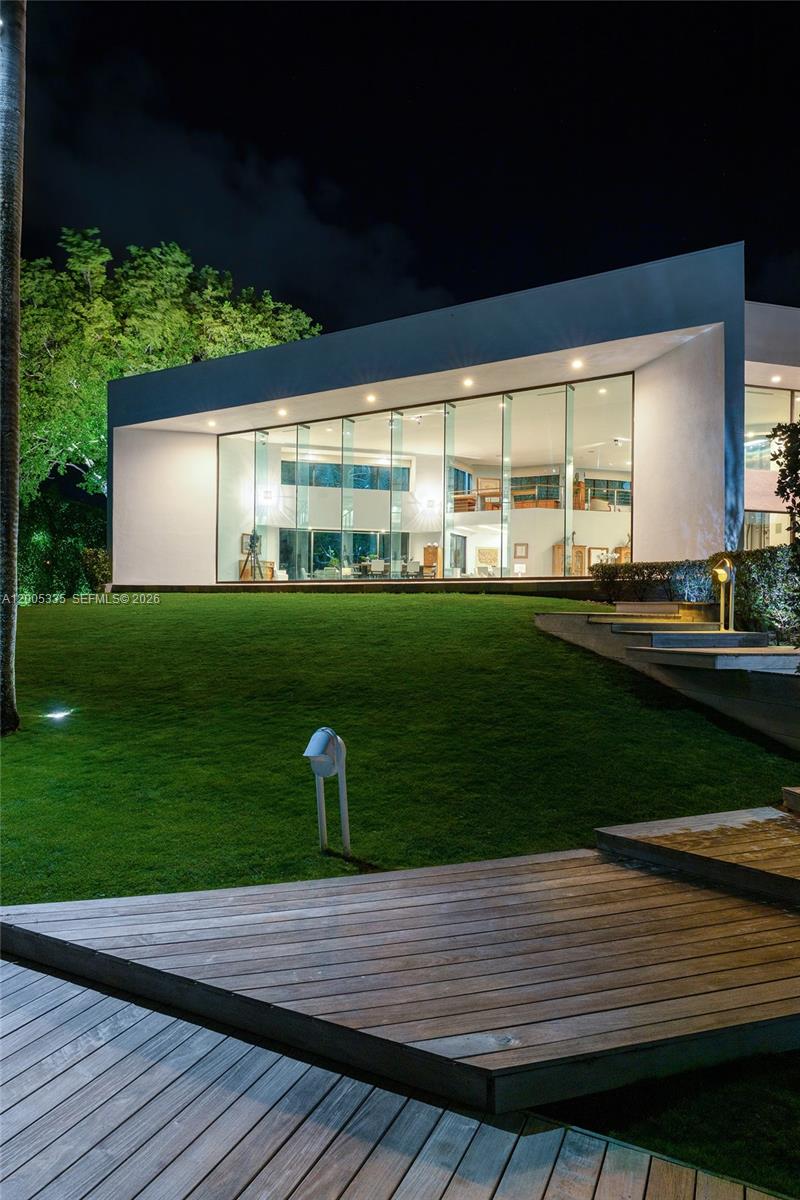 TROPICAL ISLE HOMES RESUB - Residential