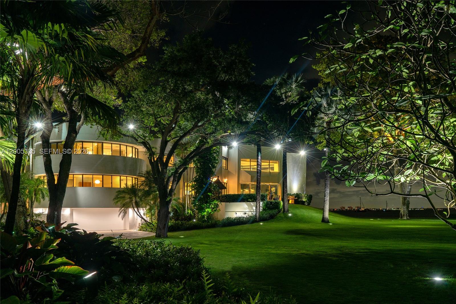 TROPICAL ISLE HOMES RESUB - Residential