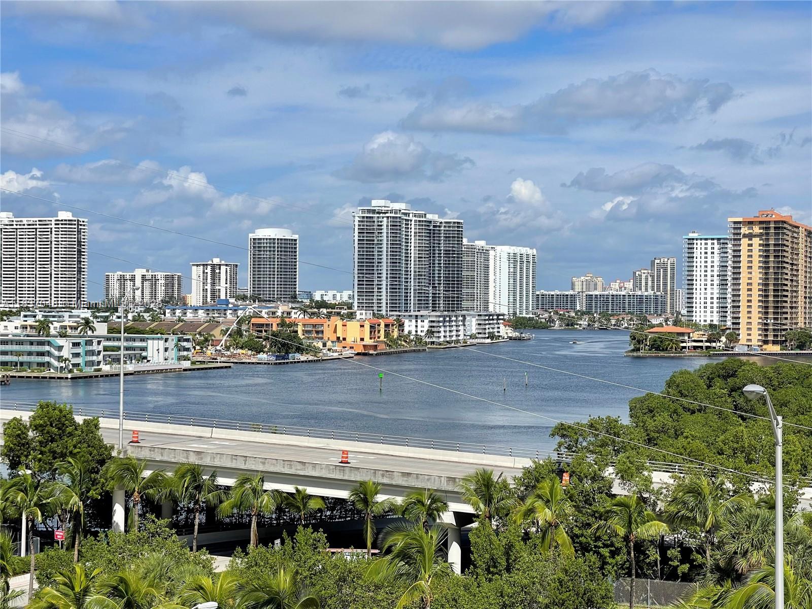 400 SUNNY ISLES CONDO - Residential Lease