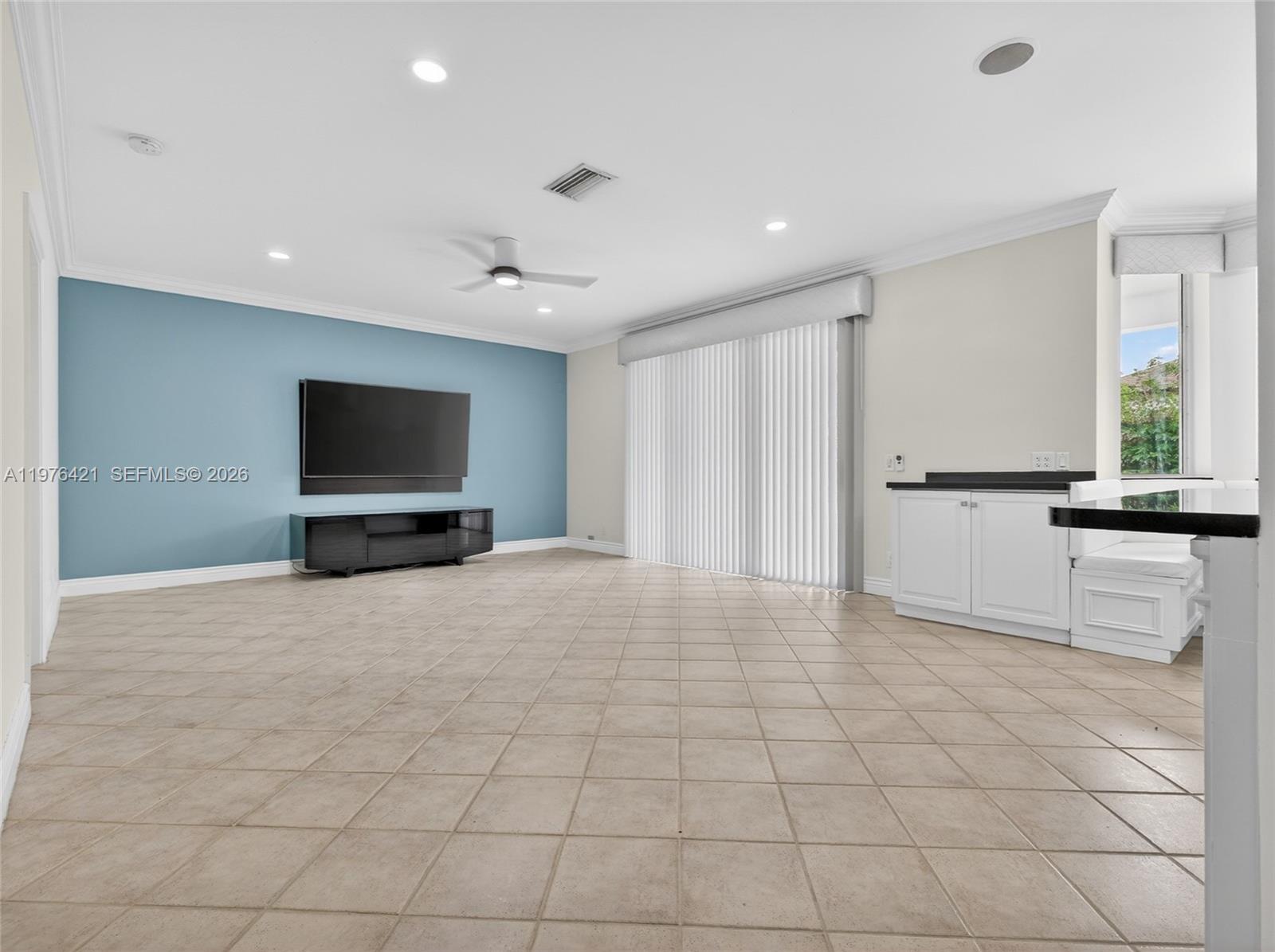 SECTOR 3 - PARCELS H I J - Residential Lease