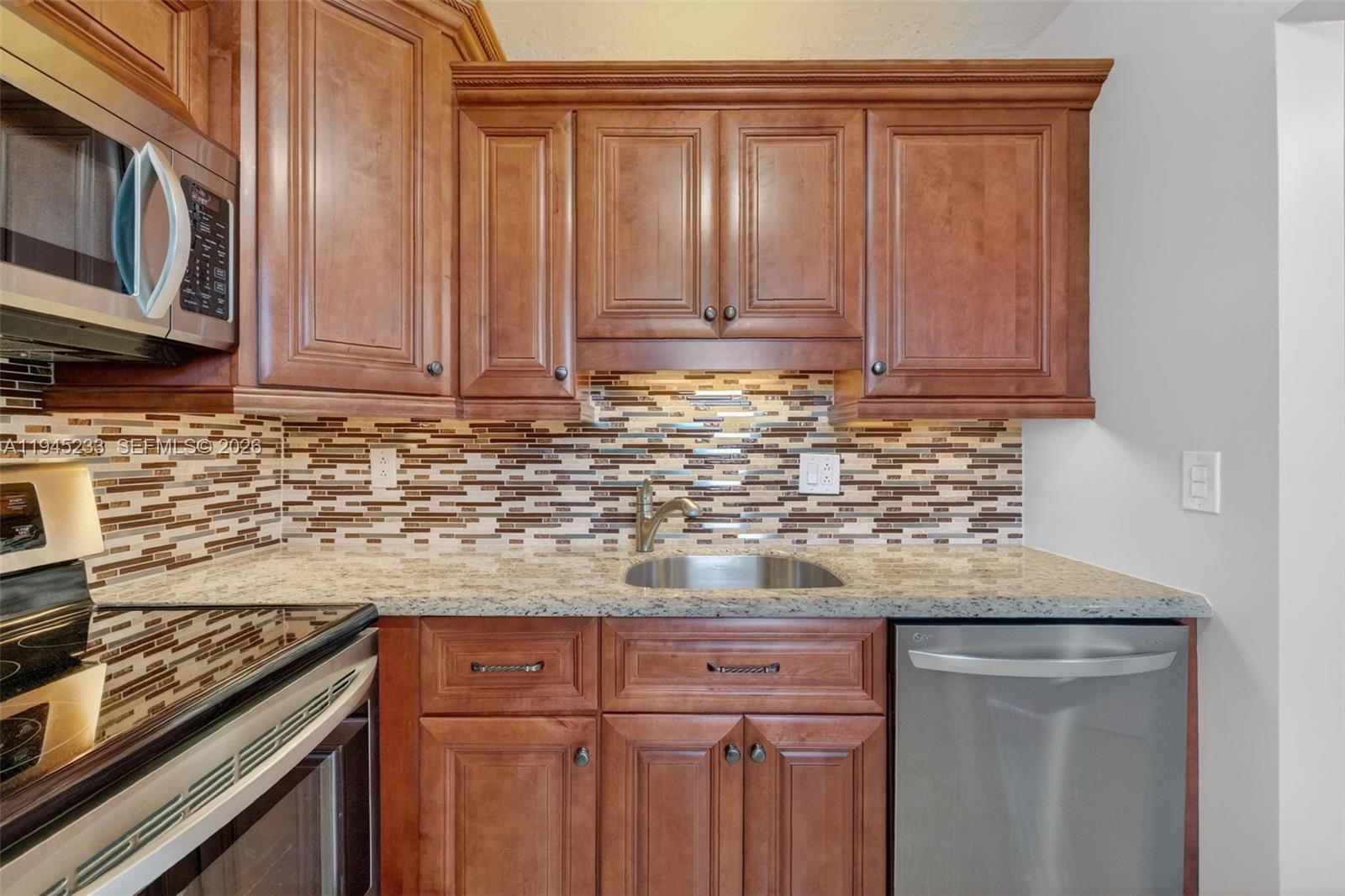 SOMERSET NO SEVEN CONDO - Residential