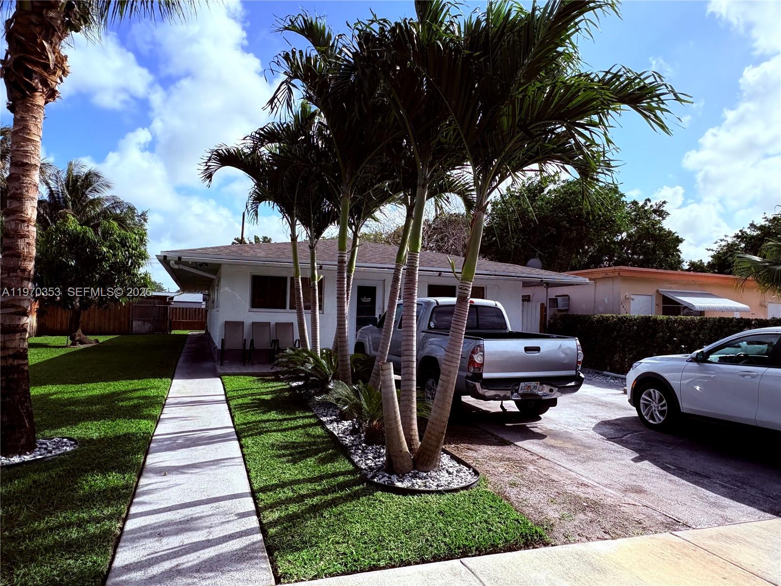 HOLLYWOOD BEACH HEIGHTS S - Residential