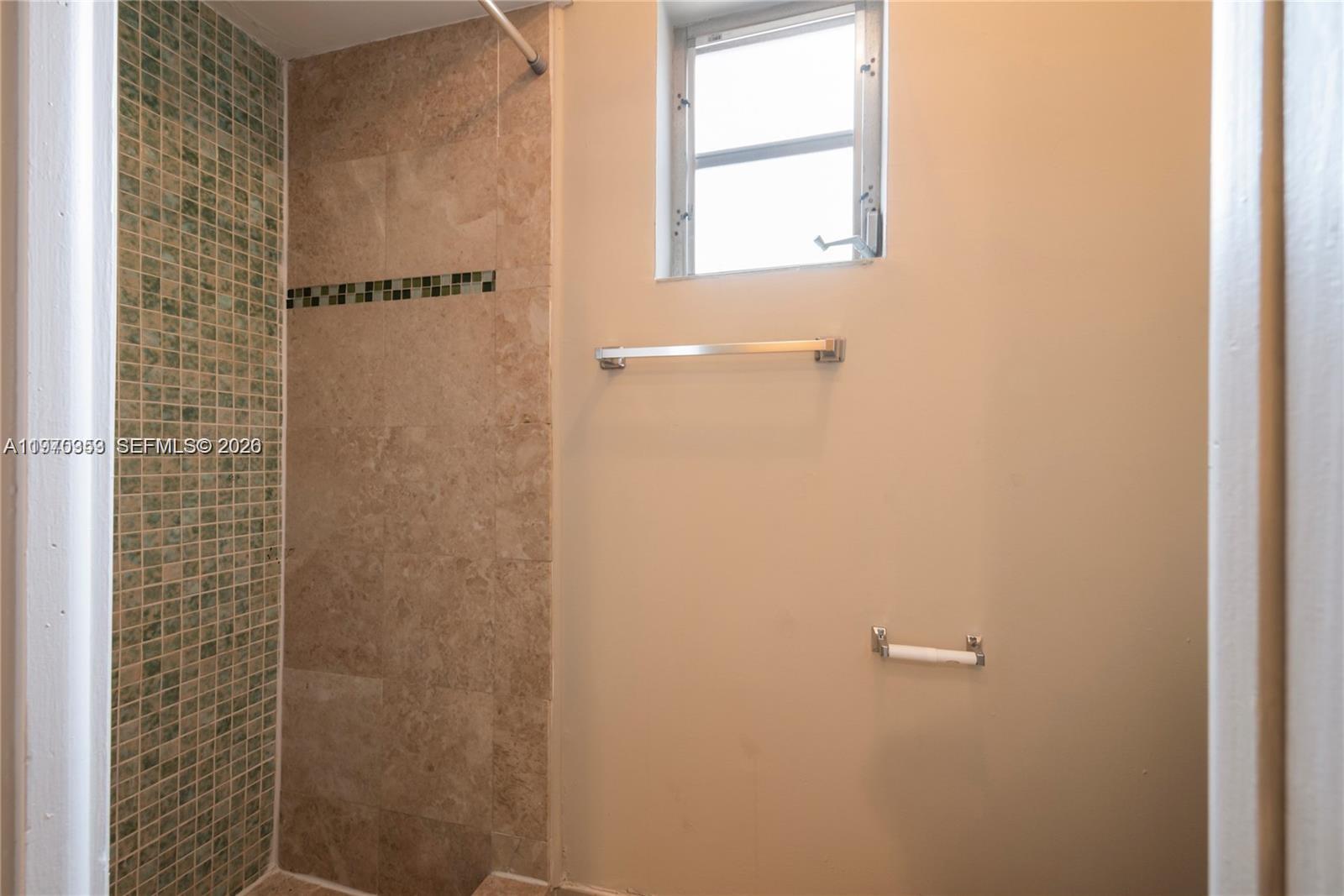 HOLLYWOOD BEACH HEIGHTS S - Residential