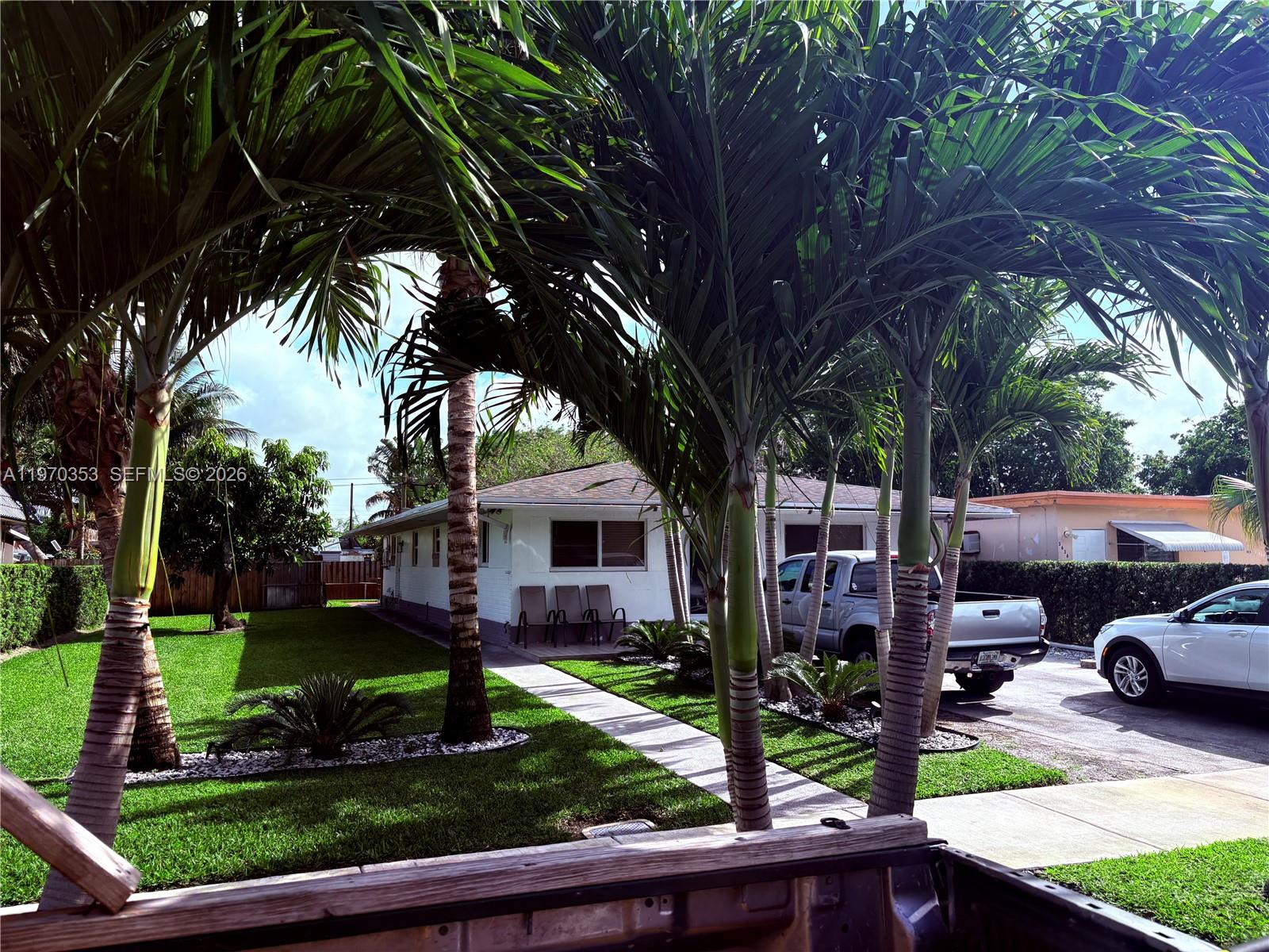 HOLLYWOOD BEACH HEIGHTS S - Residential