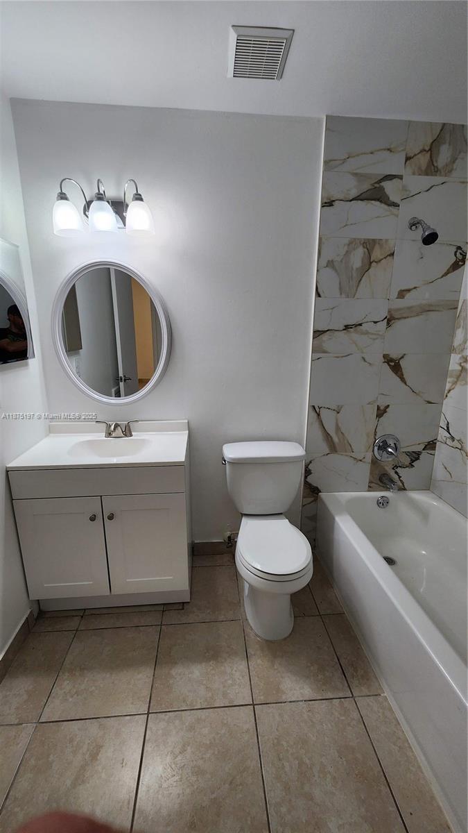 Winding Lake Two At - Residential