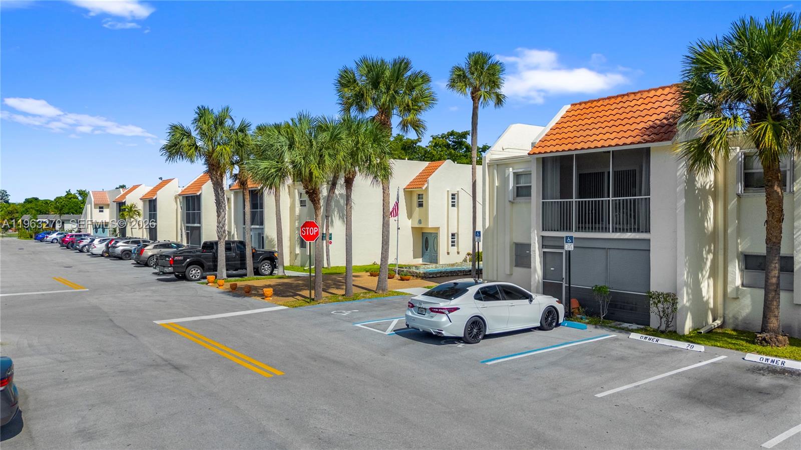 DEERFIELD PINES CONDO - Residential