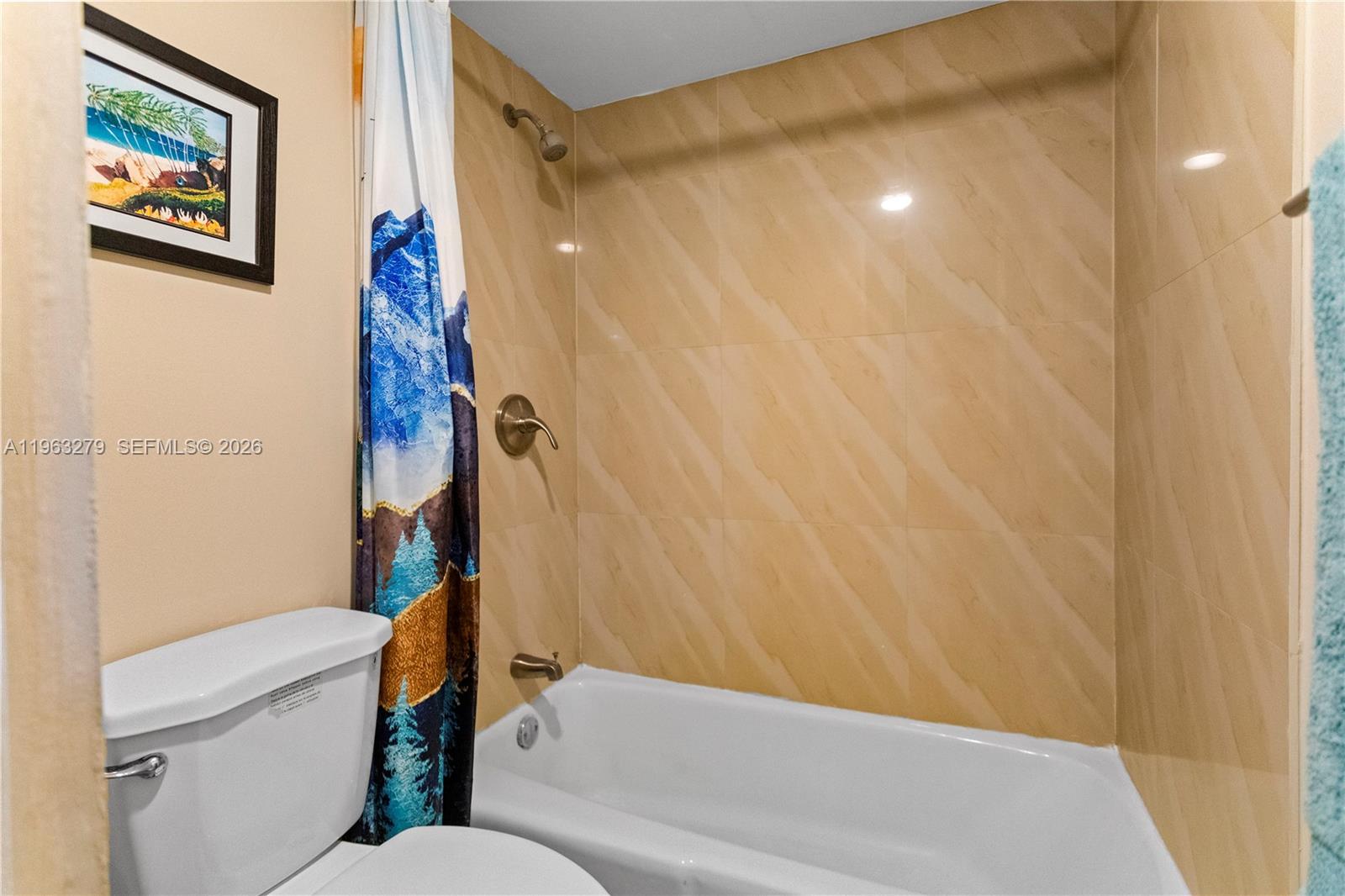 DEERFIELD PINES CONDO - Residential