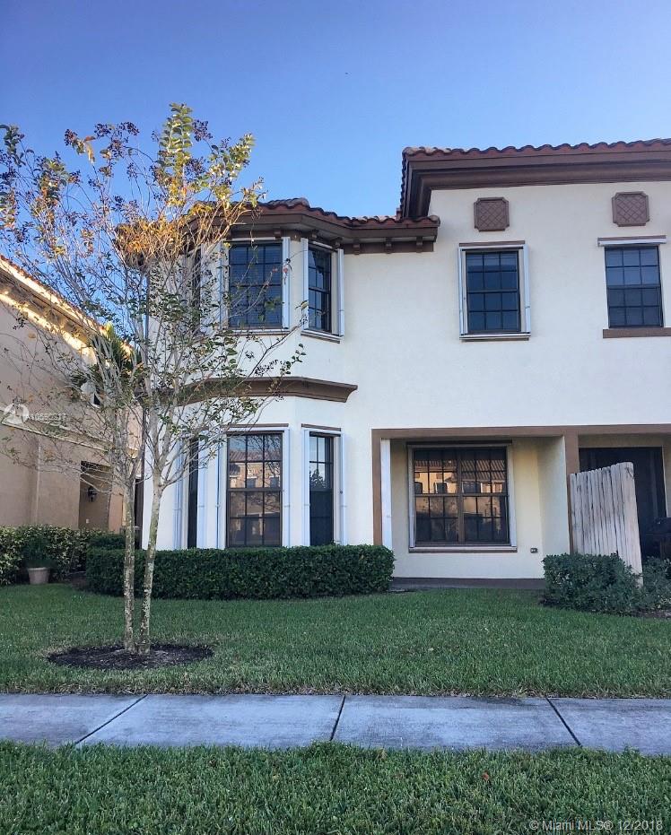 WELLINGTON PARC - Residential Lease