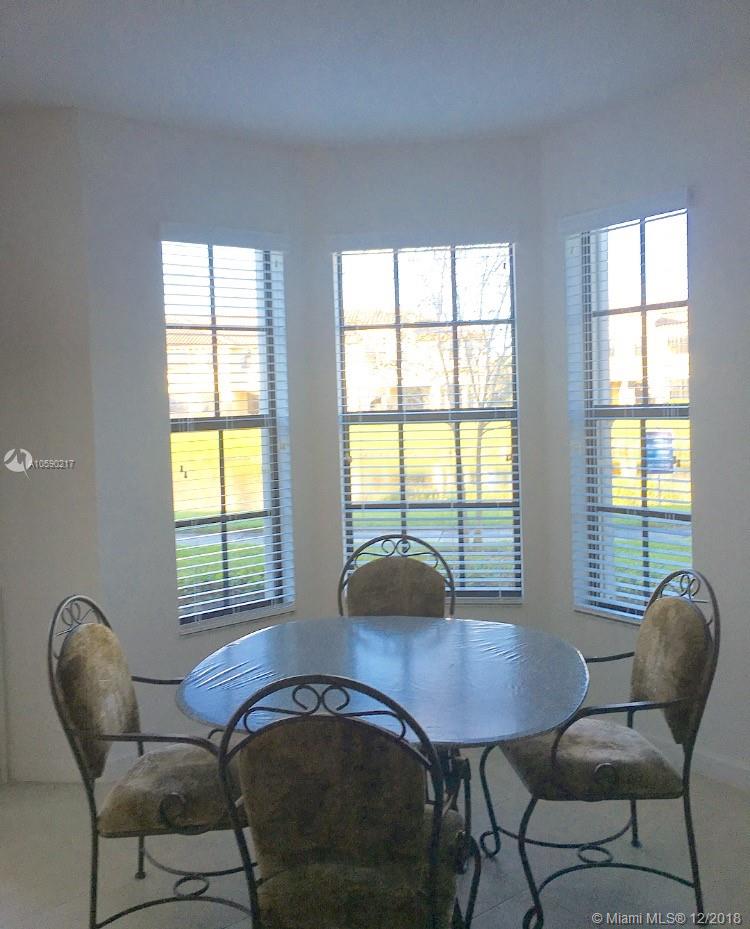 WELLINGTON PARC - Residential Lease