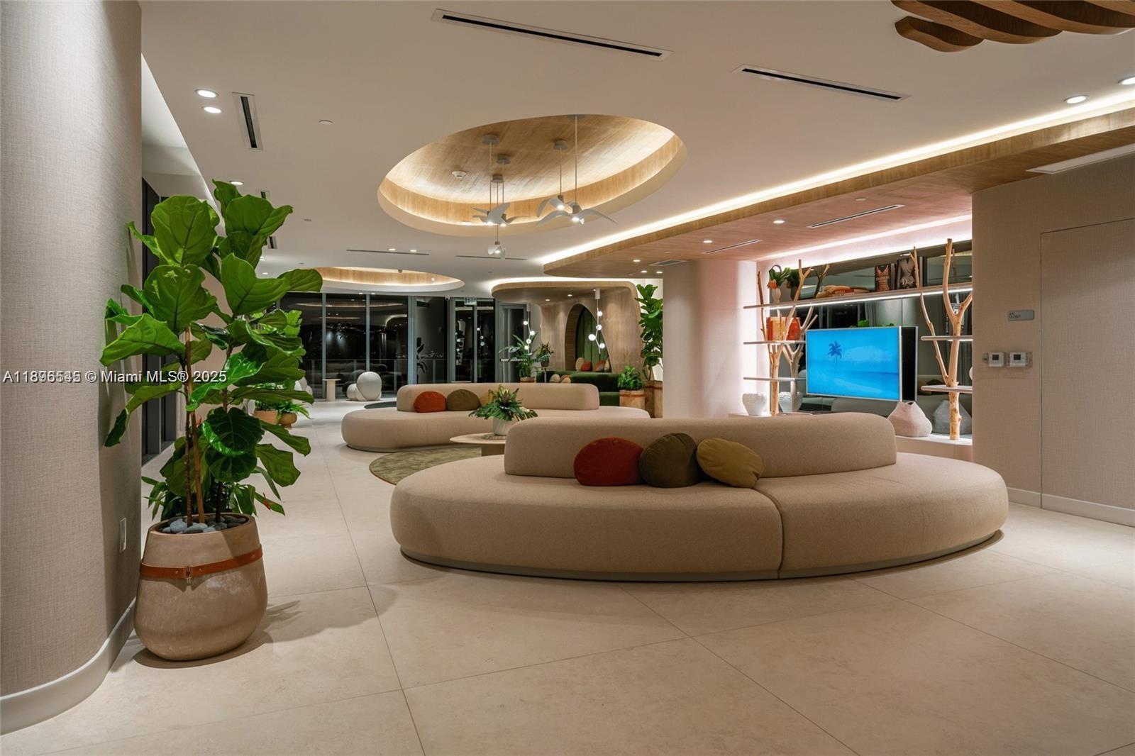 ARIA RESERVE - Residential