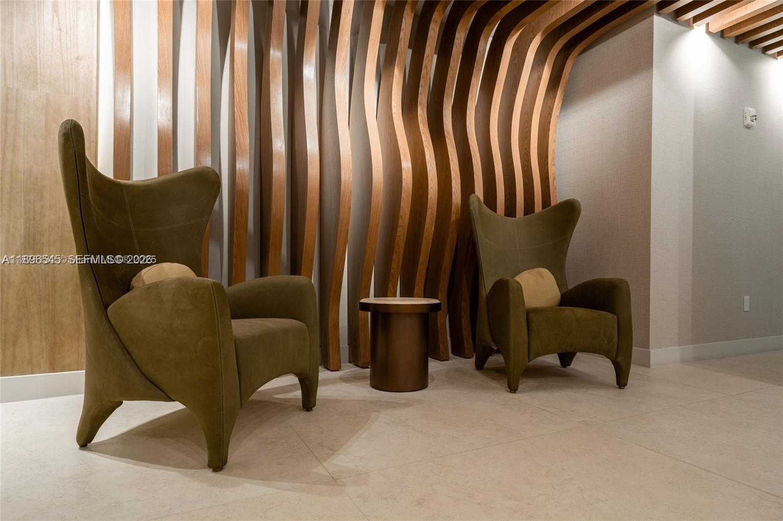 ARIA RESERVE - Residential