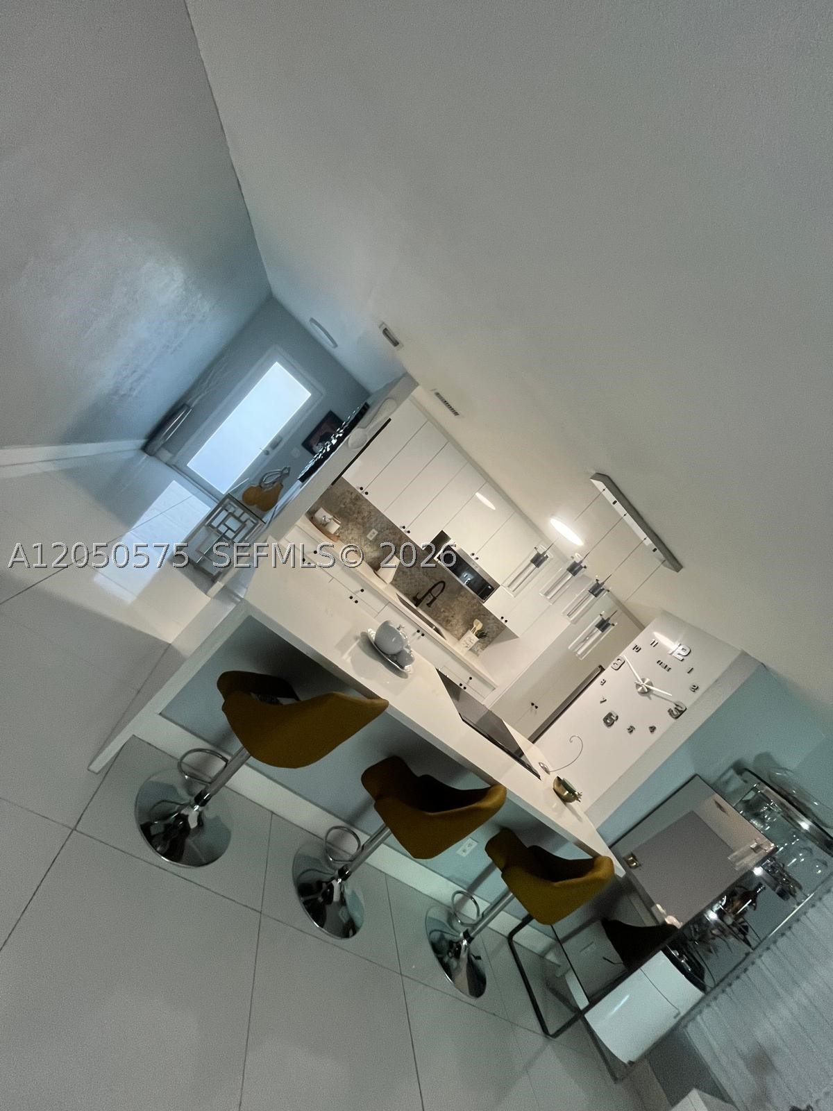 1525 W 62nd St - - Image 1