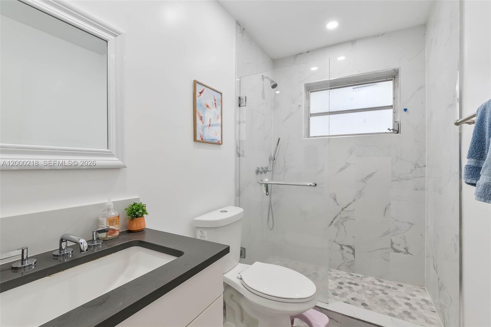 CORAL GABLES RIVIERA SEC - Residential Lease