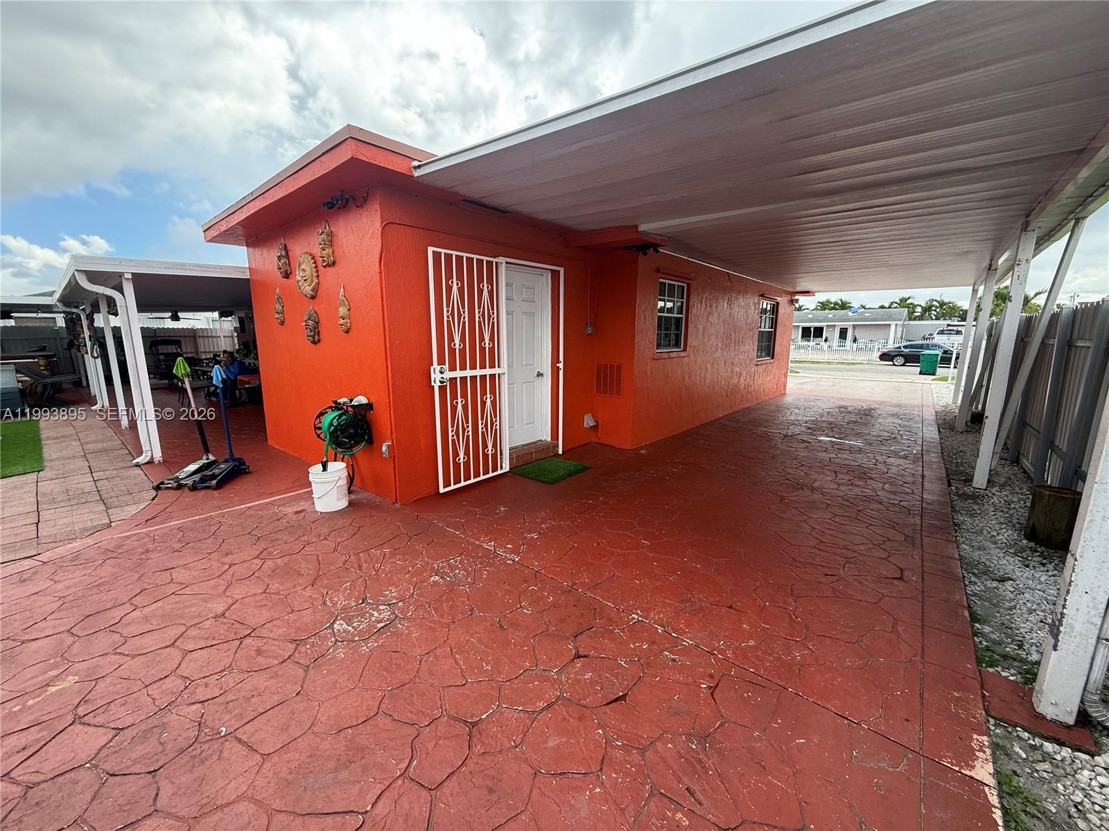 CAROL CITY PALMETTO PARK - Residential