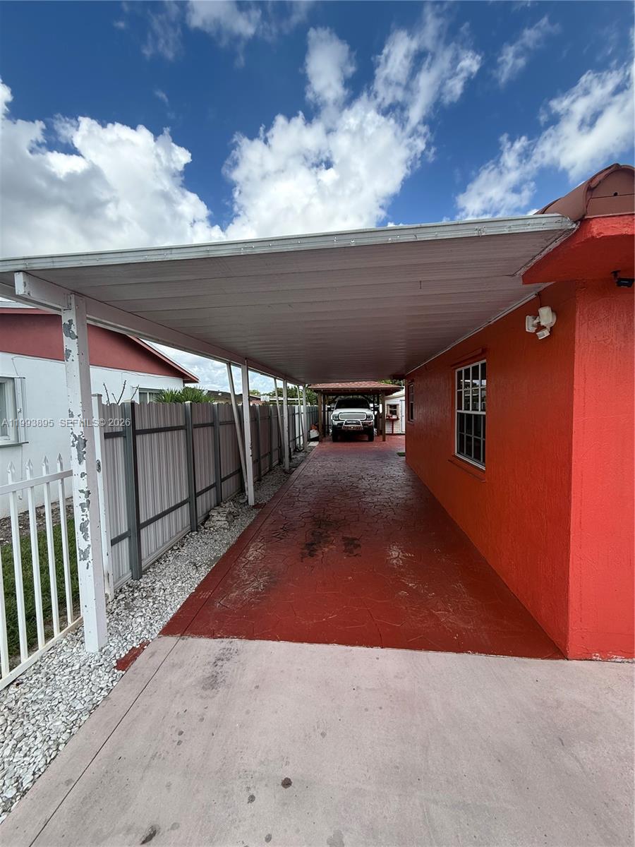 CAROL CITY PALMETTO PARK - Residential