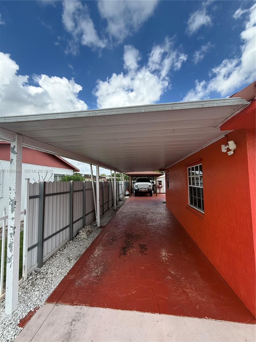 CAROL CITY PALMETTO PARK - Residential