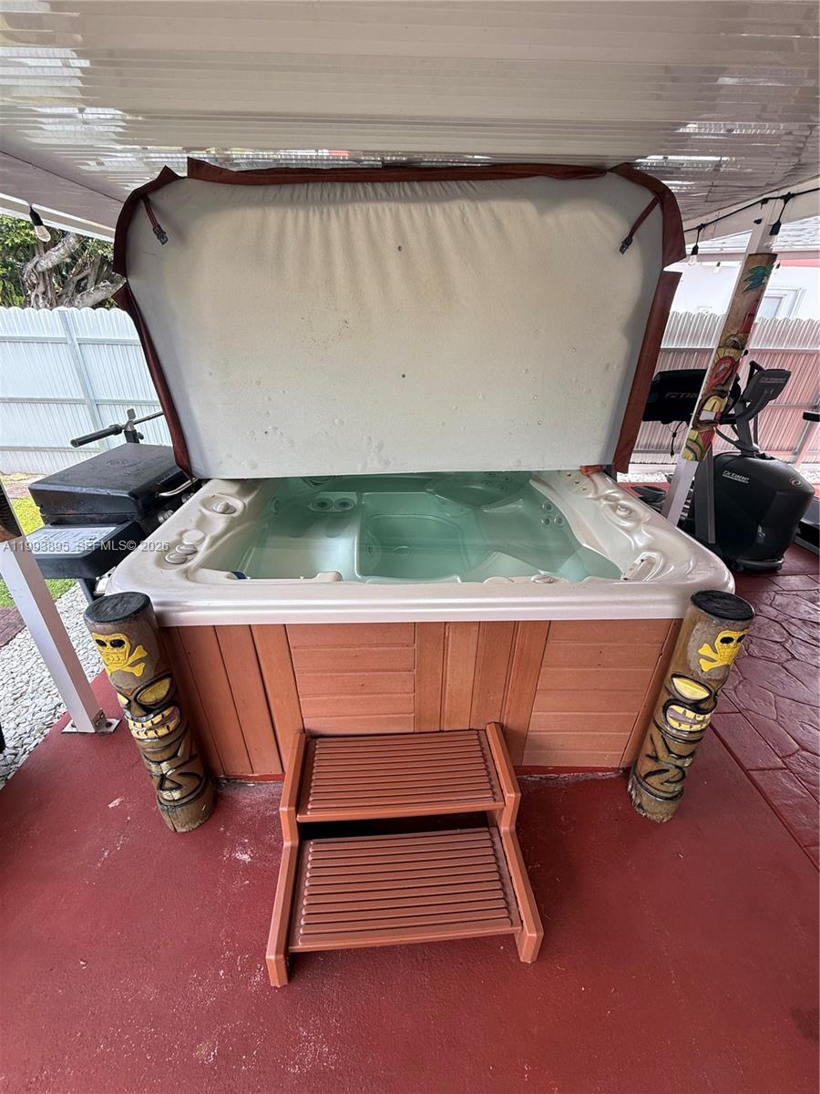 CAROL CITY PALMETTO PARK - Residential