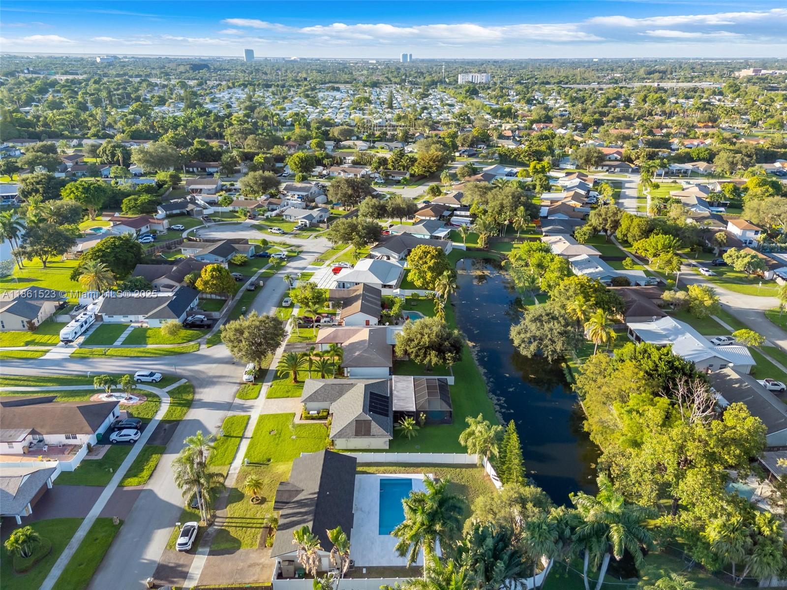 ORANGE TREE HOMES - Residential