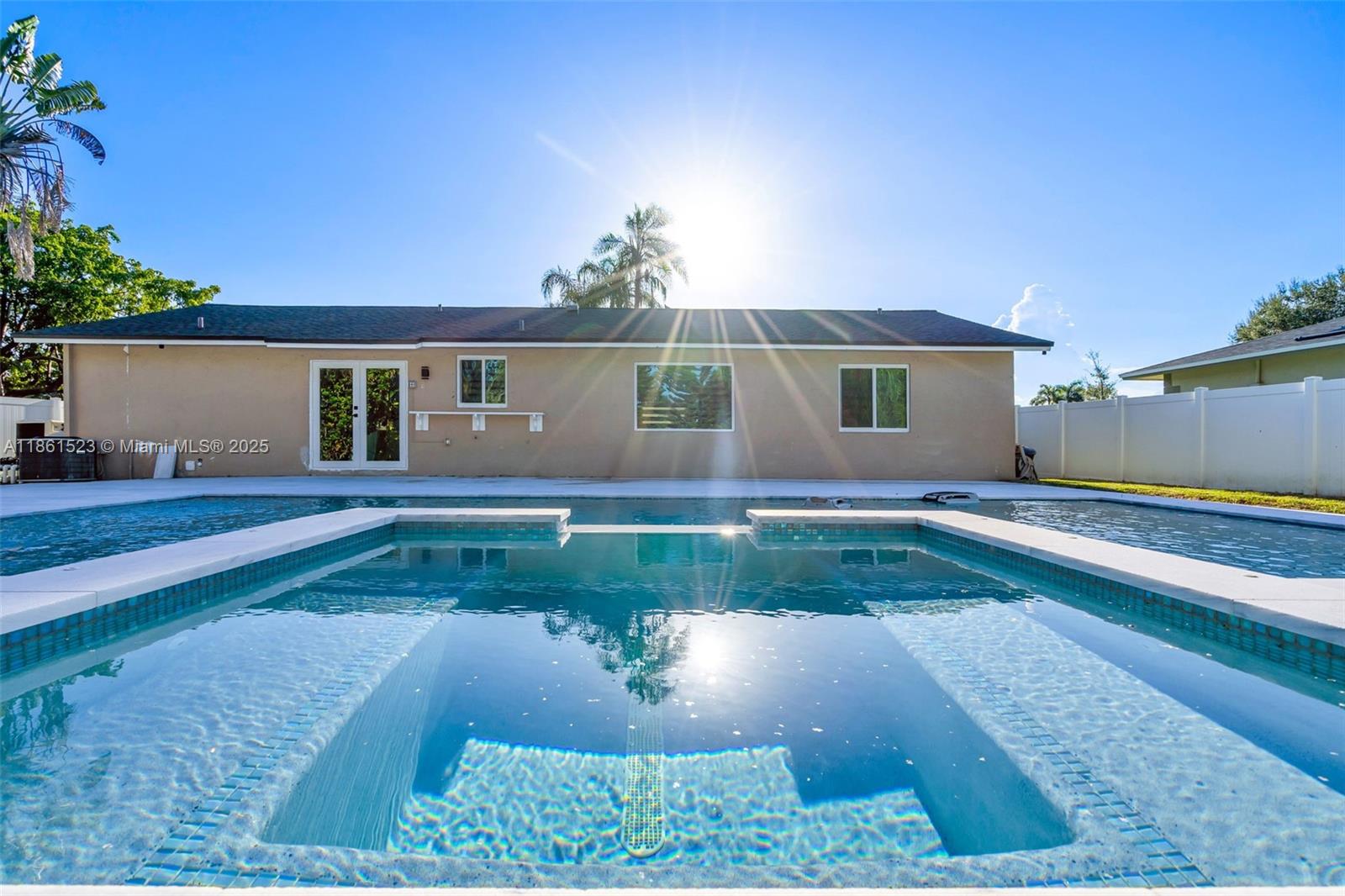 ORANGE TREE HOMES - Residential