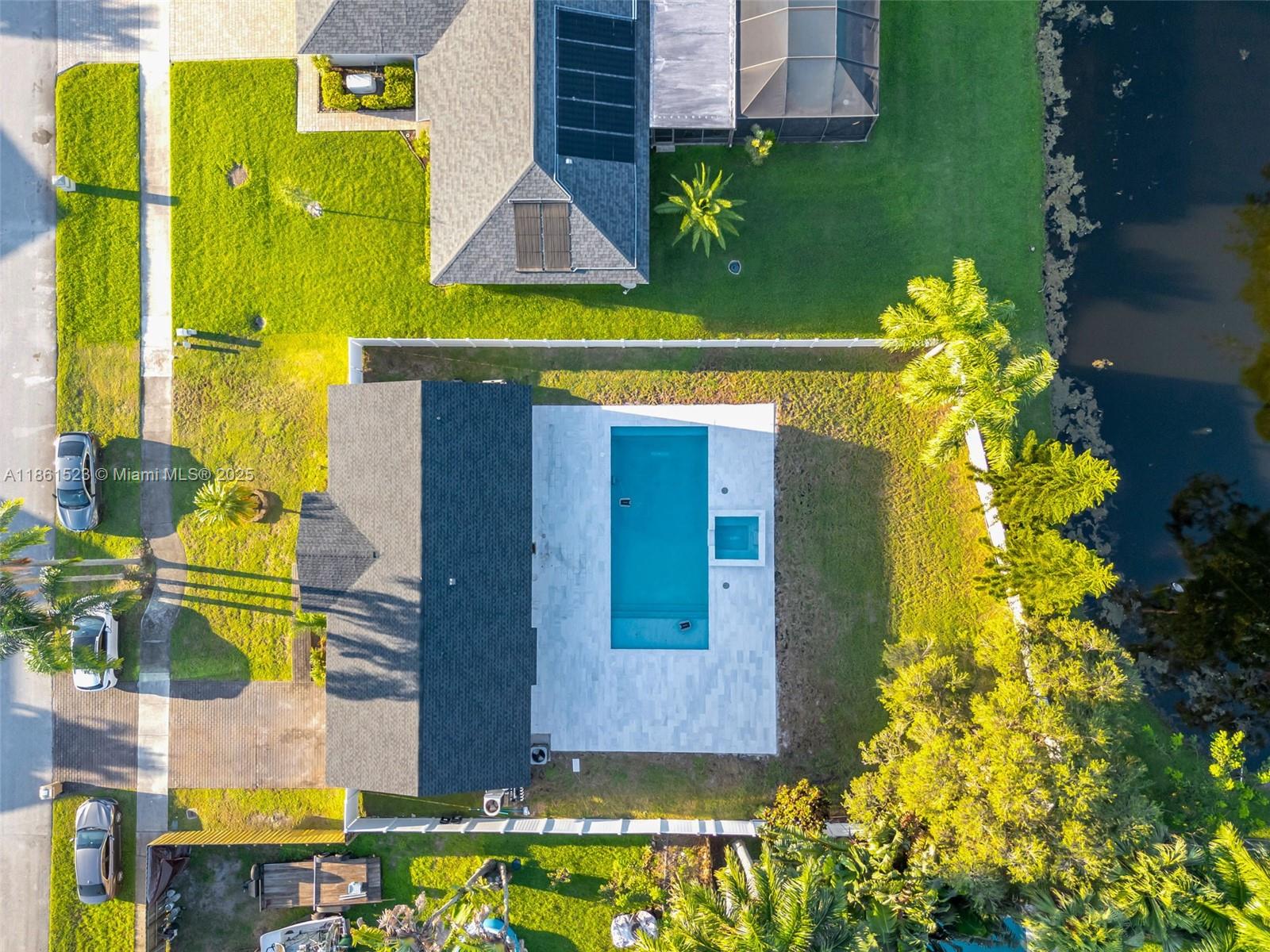 ORANGE TREE HOMES - Residential