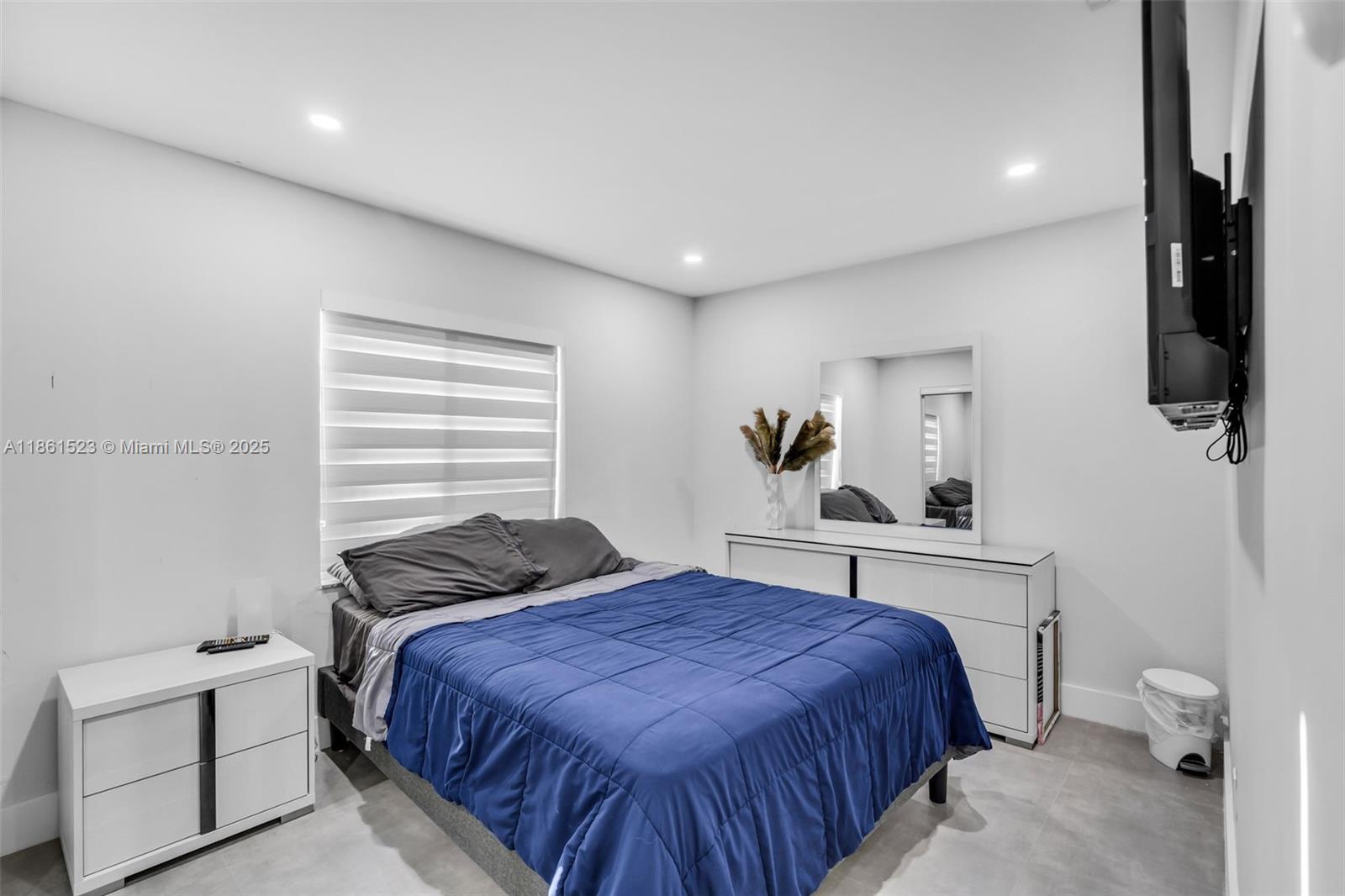 ORANGE TREE HOMES - Residential