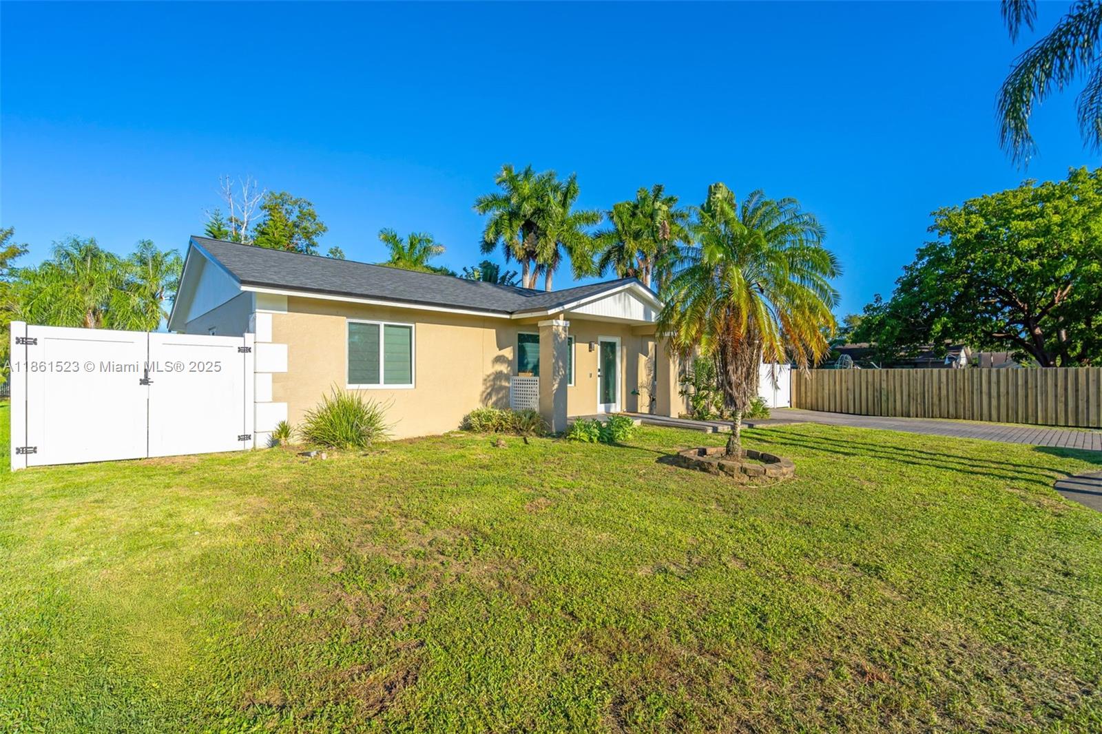 1120 SW 128th Dr