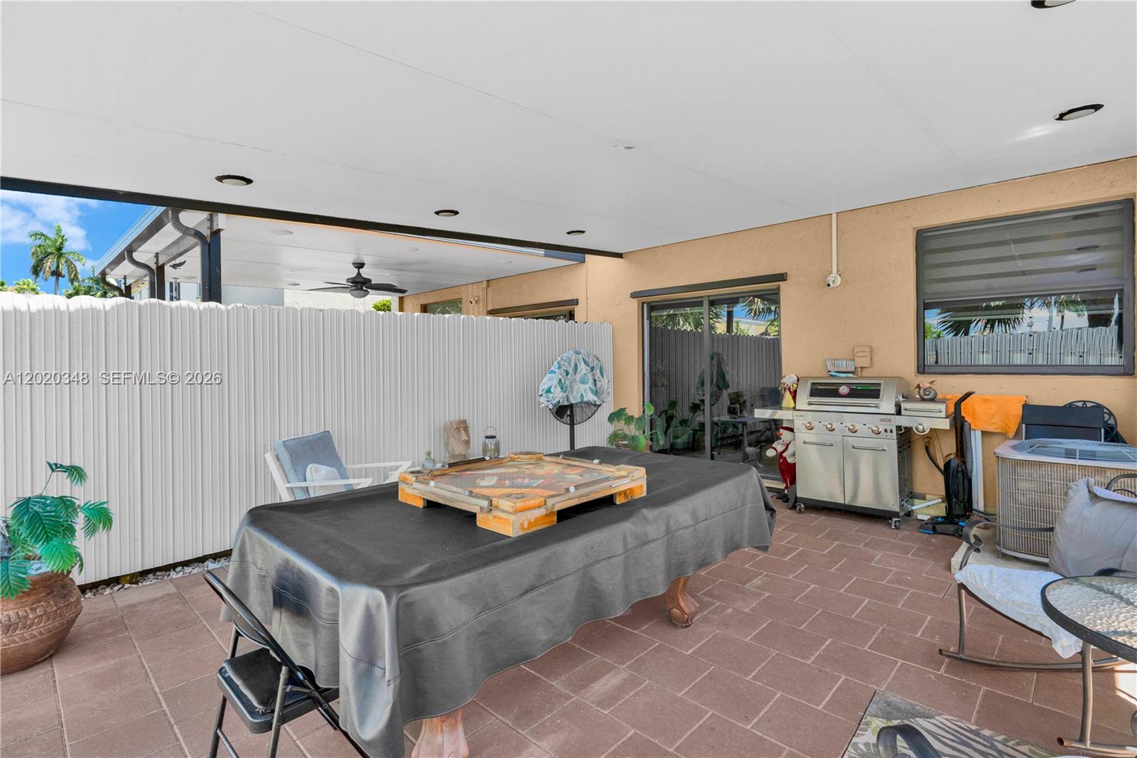COCO PALM VILLAS - Residential