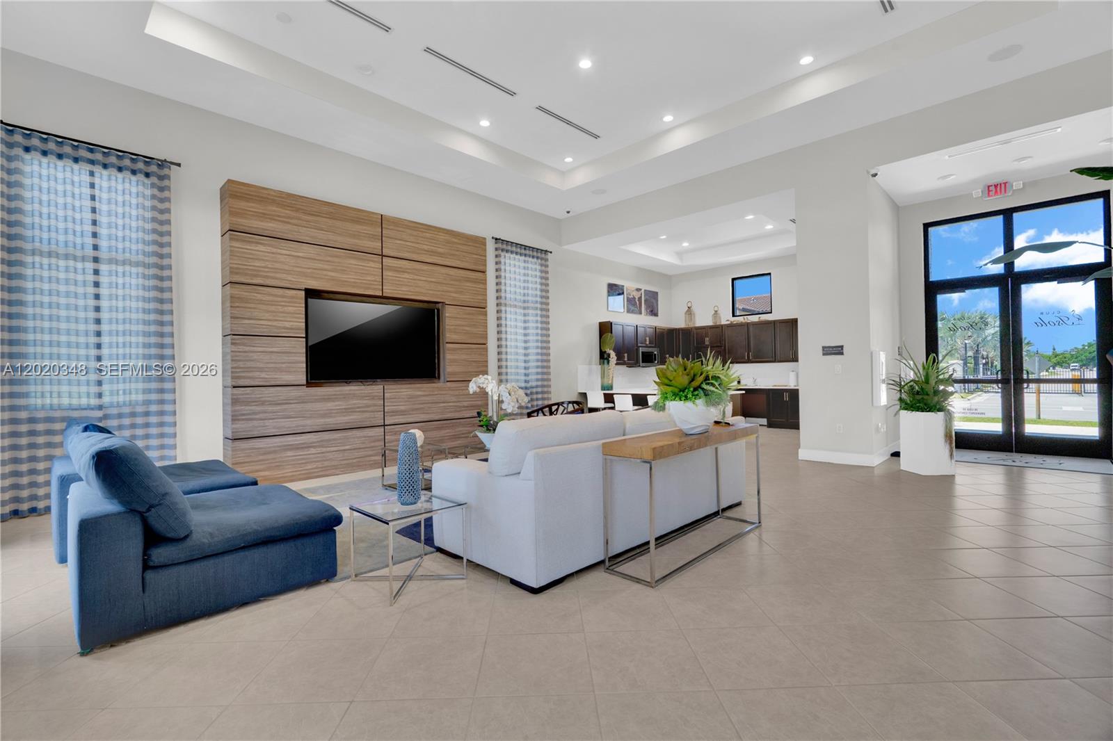 COCO PALM VILLAS - Residential