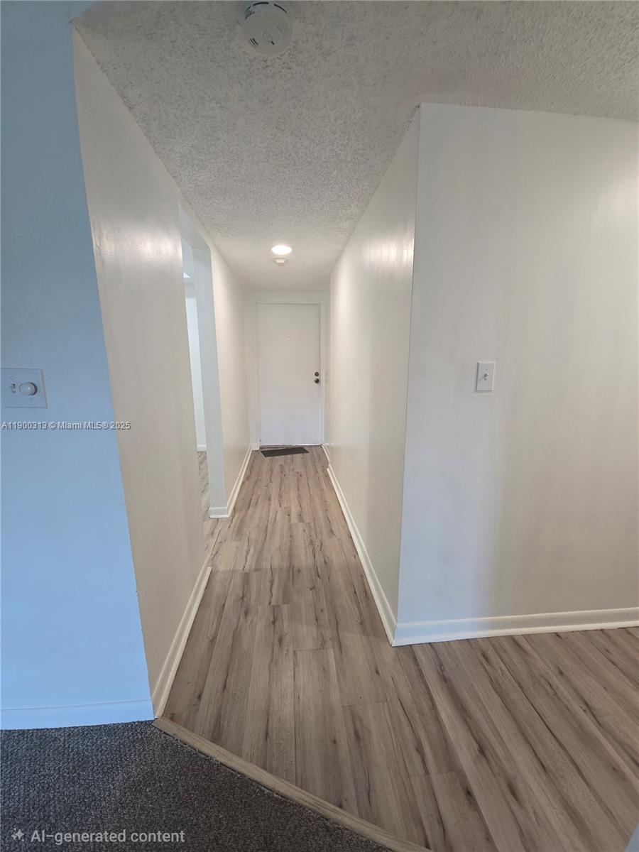 SHERWOOD SQUARE CONDOMINI - Residential Lease