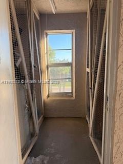 SHERWOOD SQUARE CONDOMINI - Residential Lease